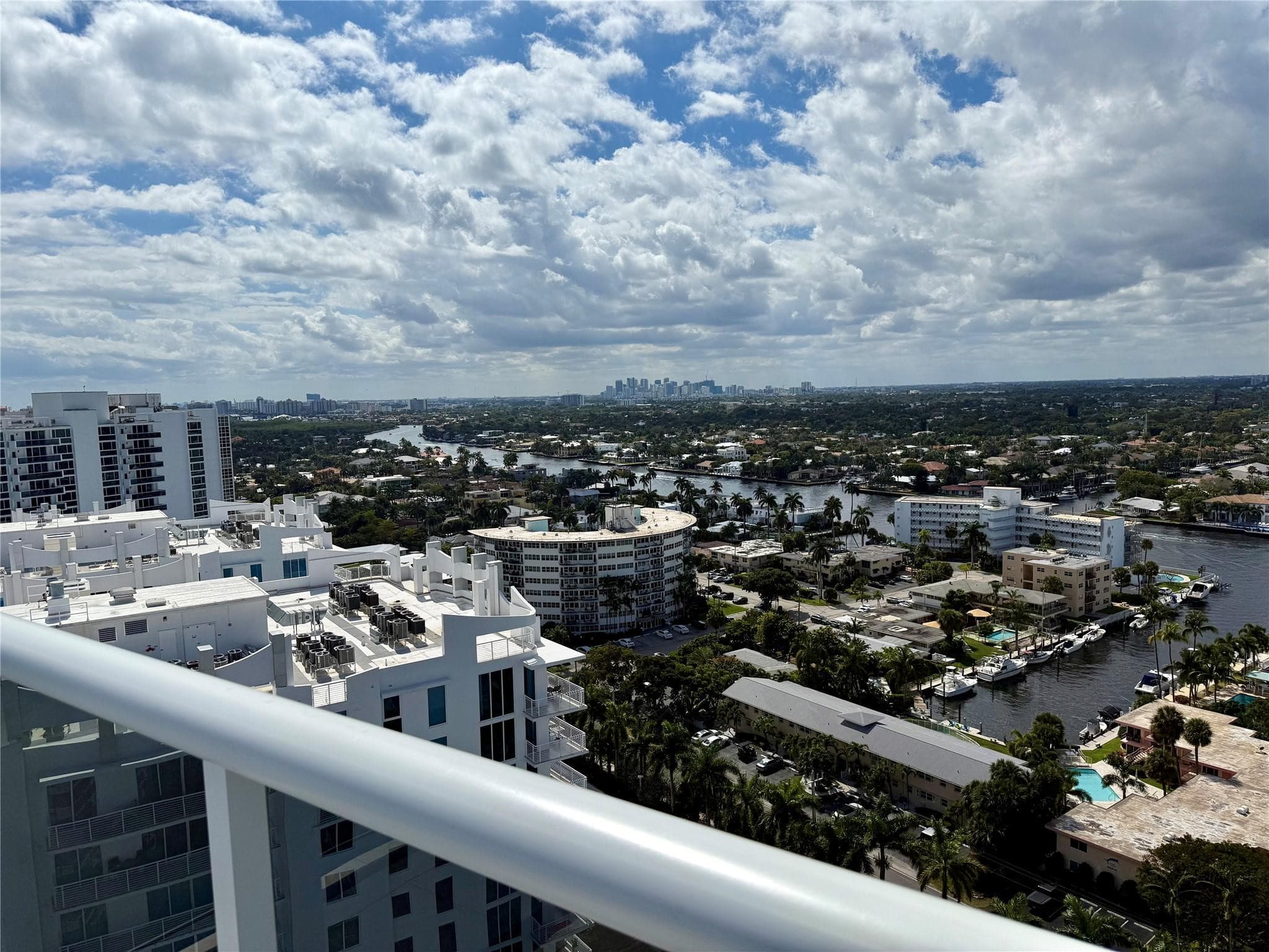 2841 N Ocean Boulevard 603, Fort Lauderdale, FL 33308 23
