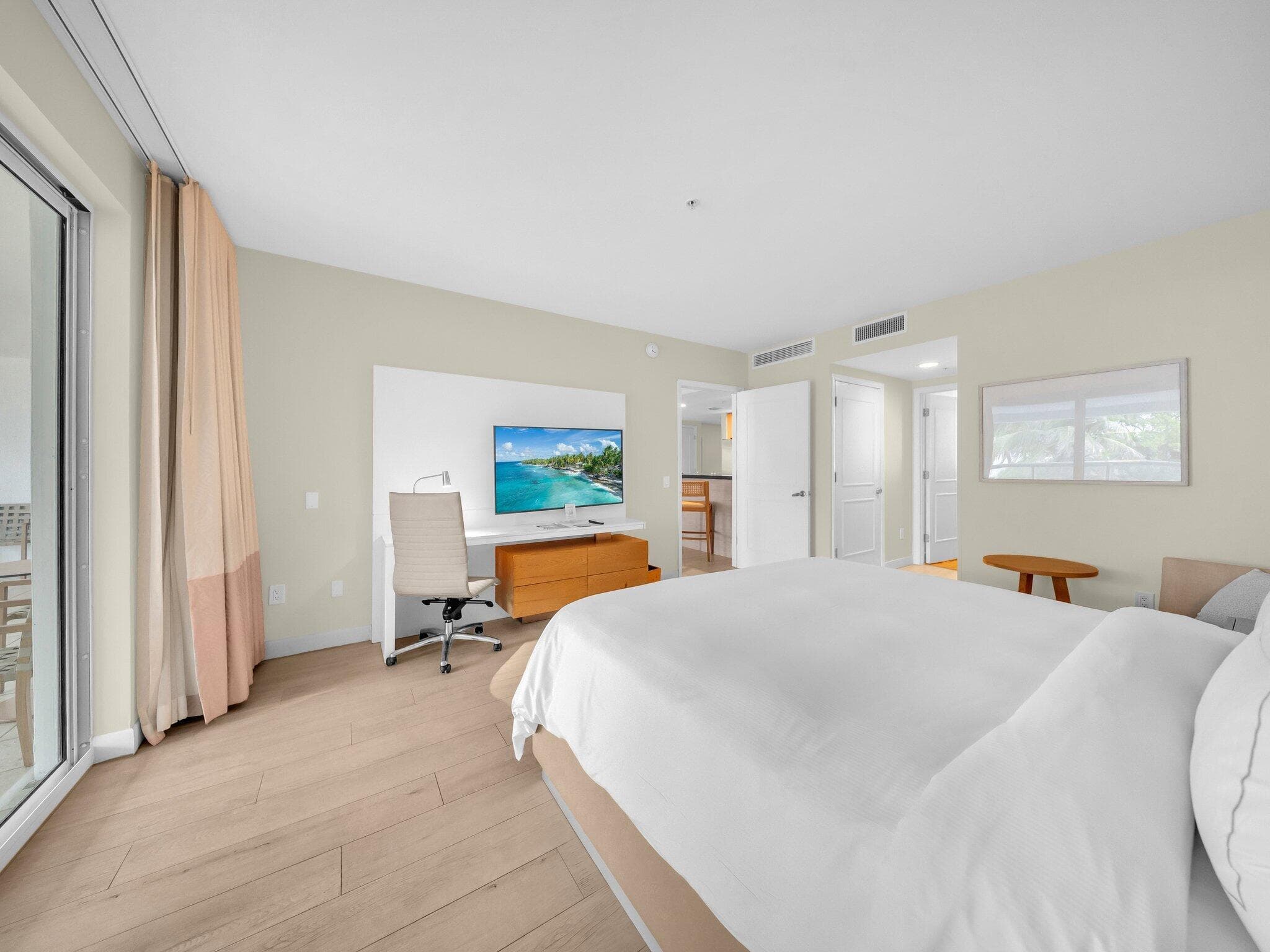 505 N Fort Lauderdale Beach Boulevard #221, Fort Lauderdale, FL 33304 19