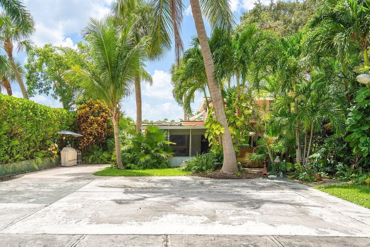11091 Ellison Wilson Road, North Palm Beach, FL 33408 19