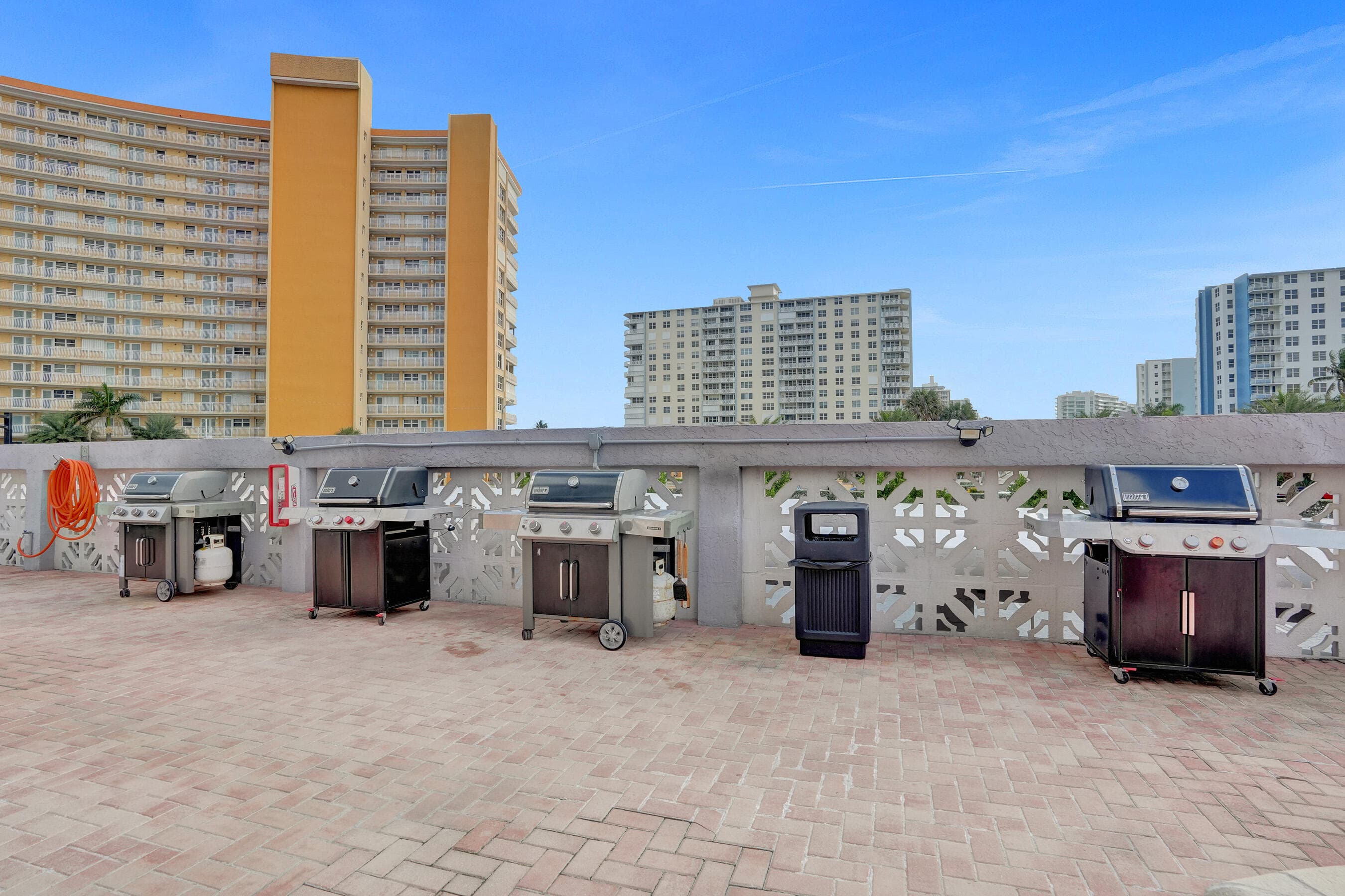 405 N Ocean Boulevard 305, Pompano Beach, FL 33062 24