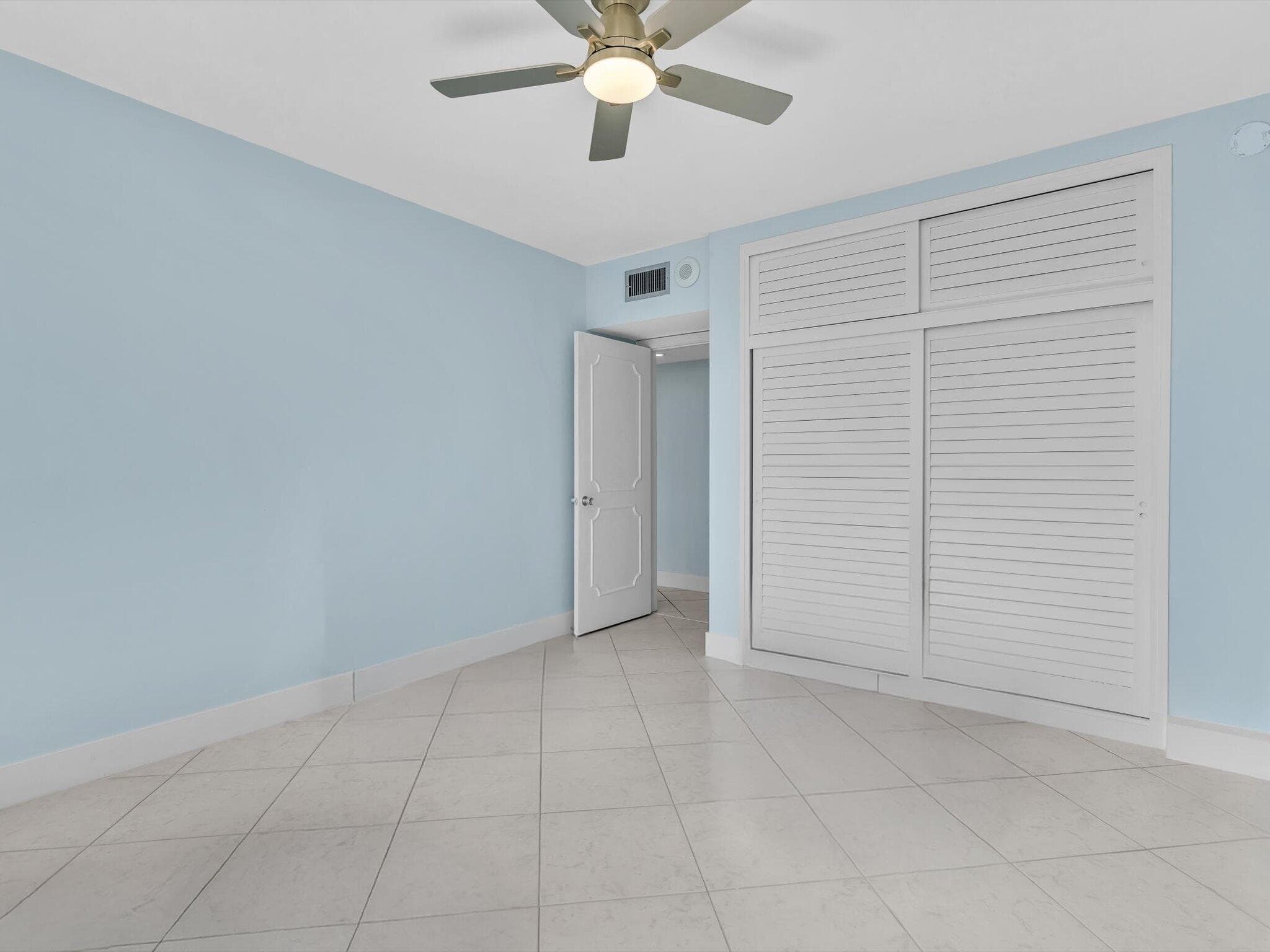3200 NE 36th Street 1201, Fort Lauderdale, FL 33308 30