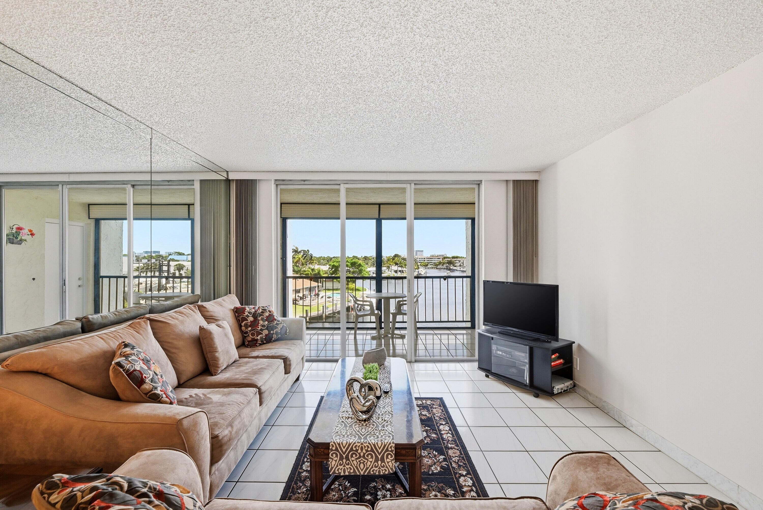 777 S Federal Highway O406, Pompano Beach, FL 33062 11