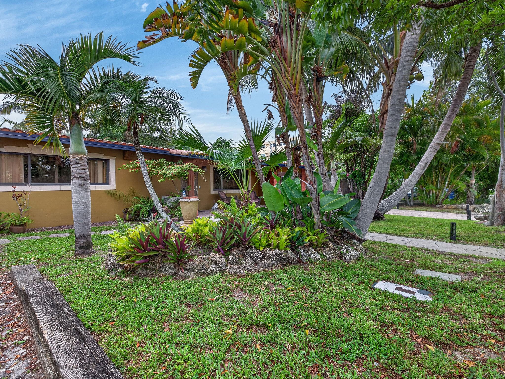 949 NE 25th Avenue, Pompano Beach, FL 33062 11