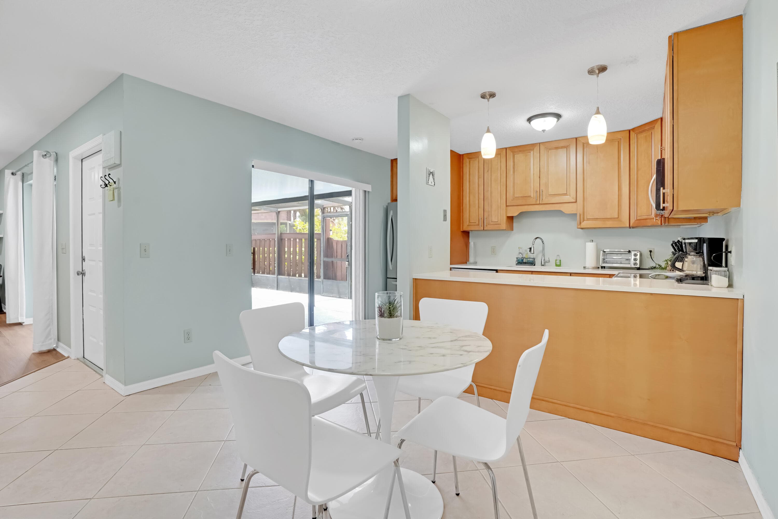 3201 SE Guinevere Lane A, Port St. Lucie, FL 34952 9