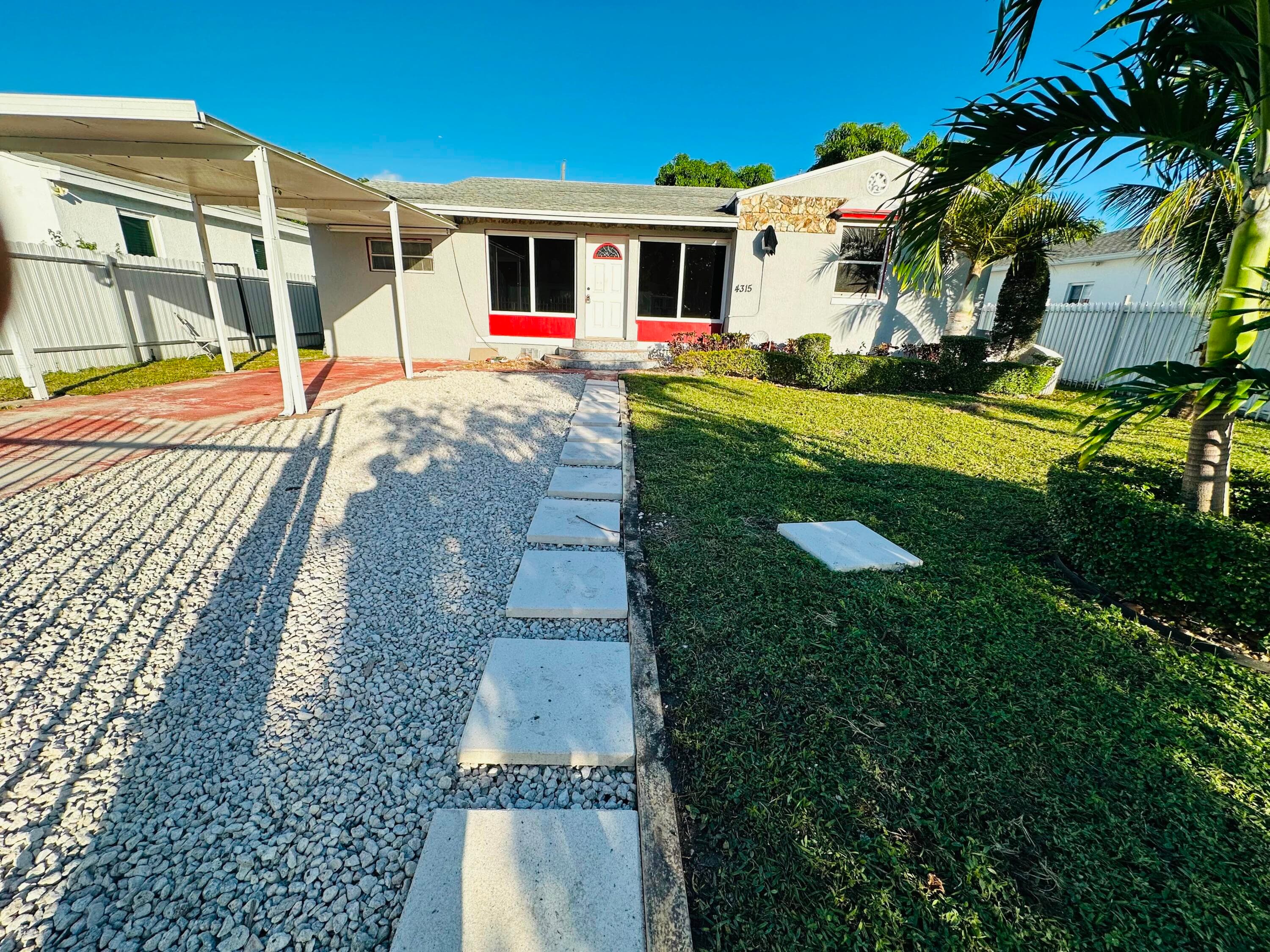 4315 NW 11th Court, Miami, FL 33127 3