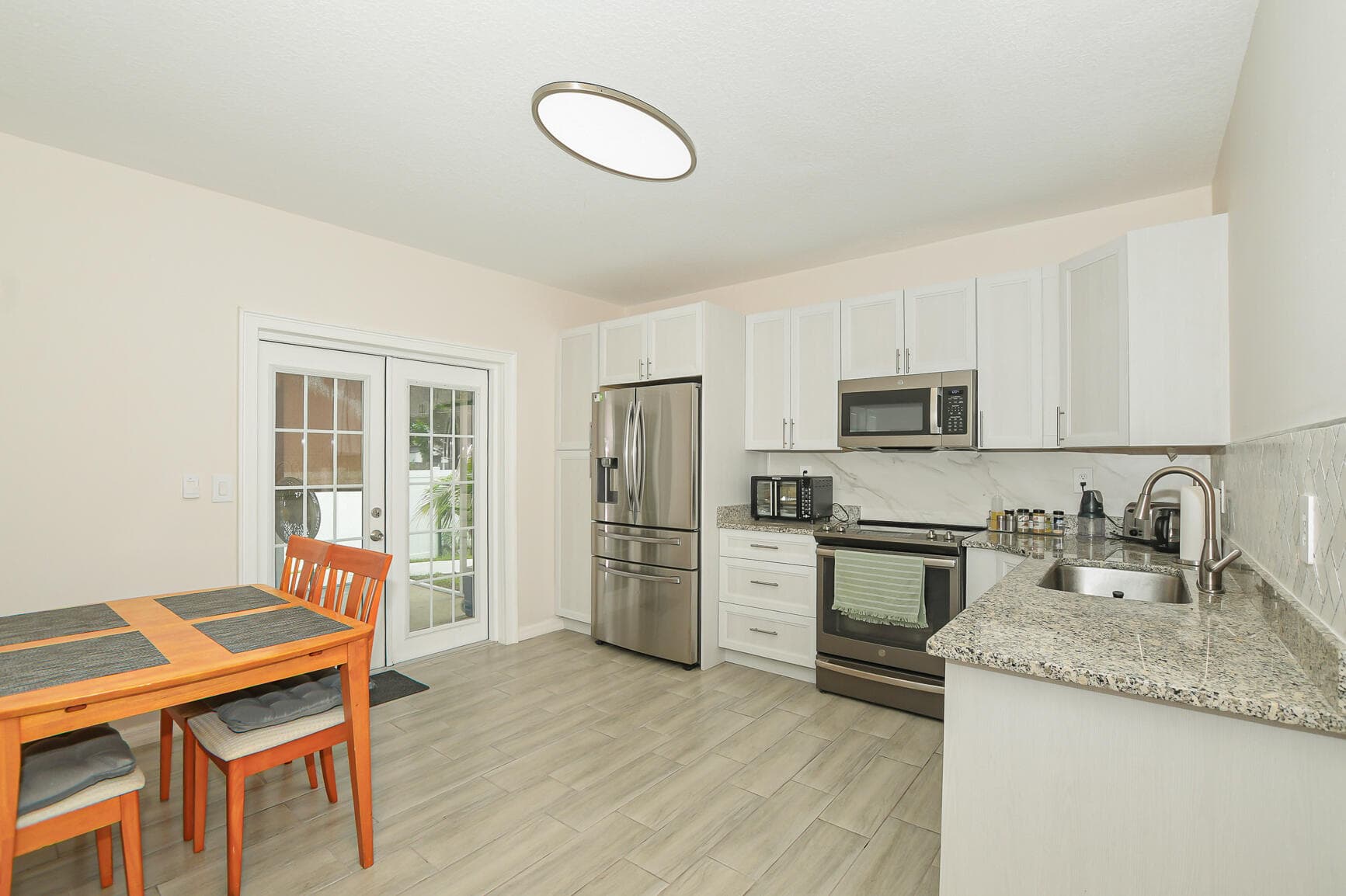 1033 SW General Patton Terrace, Port St. Lucie, FL 34953 54