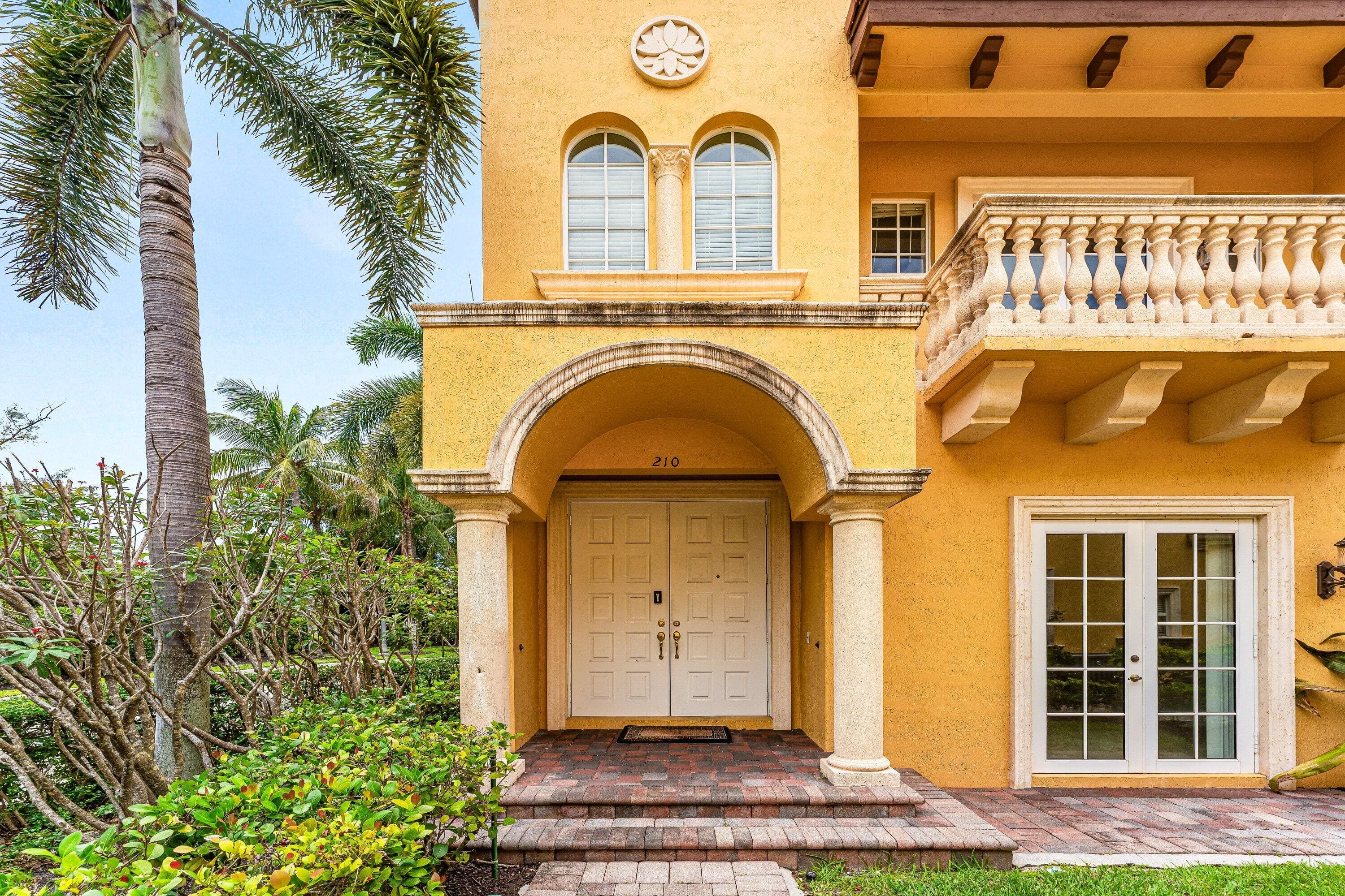 210 NE 69th Circle, Boca Raton, FL 33487 3