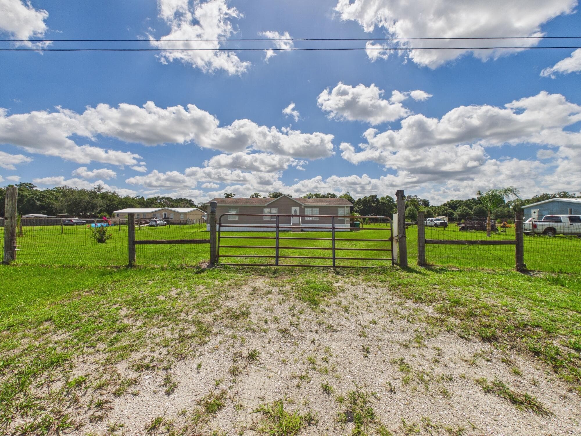 17090 NW 38th Avenue, Okeechobee, FL 34972 3