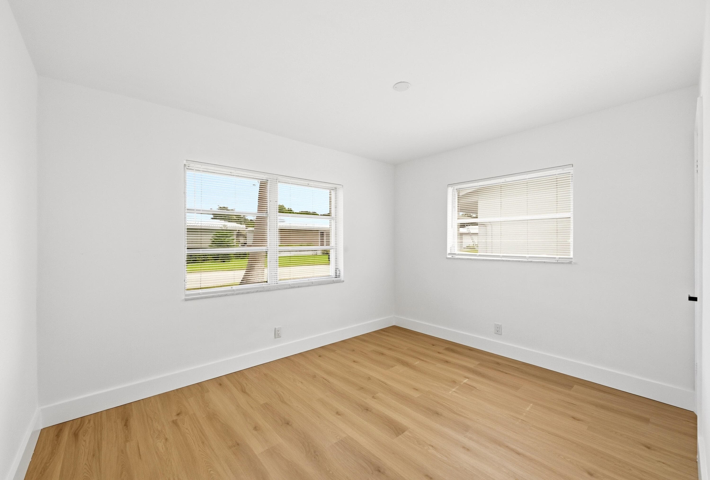 8410 NW 59th Place, Tamarac, FL 33321 19