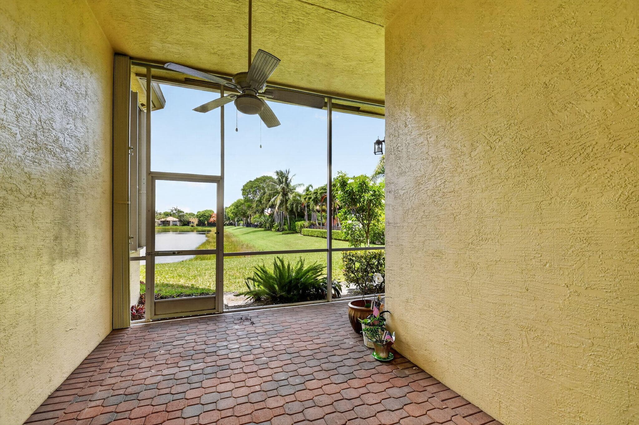 8553 E Via Grande E, Wellington, FL 33411 48