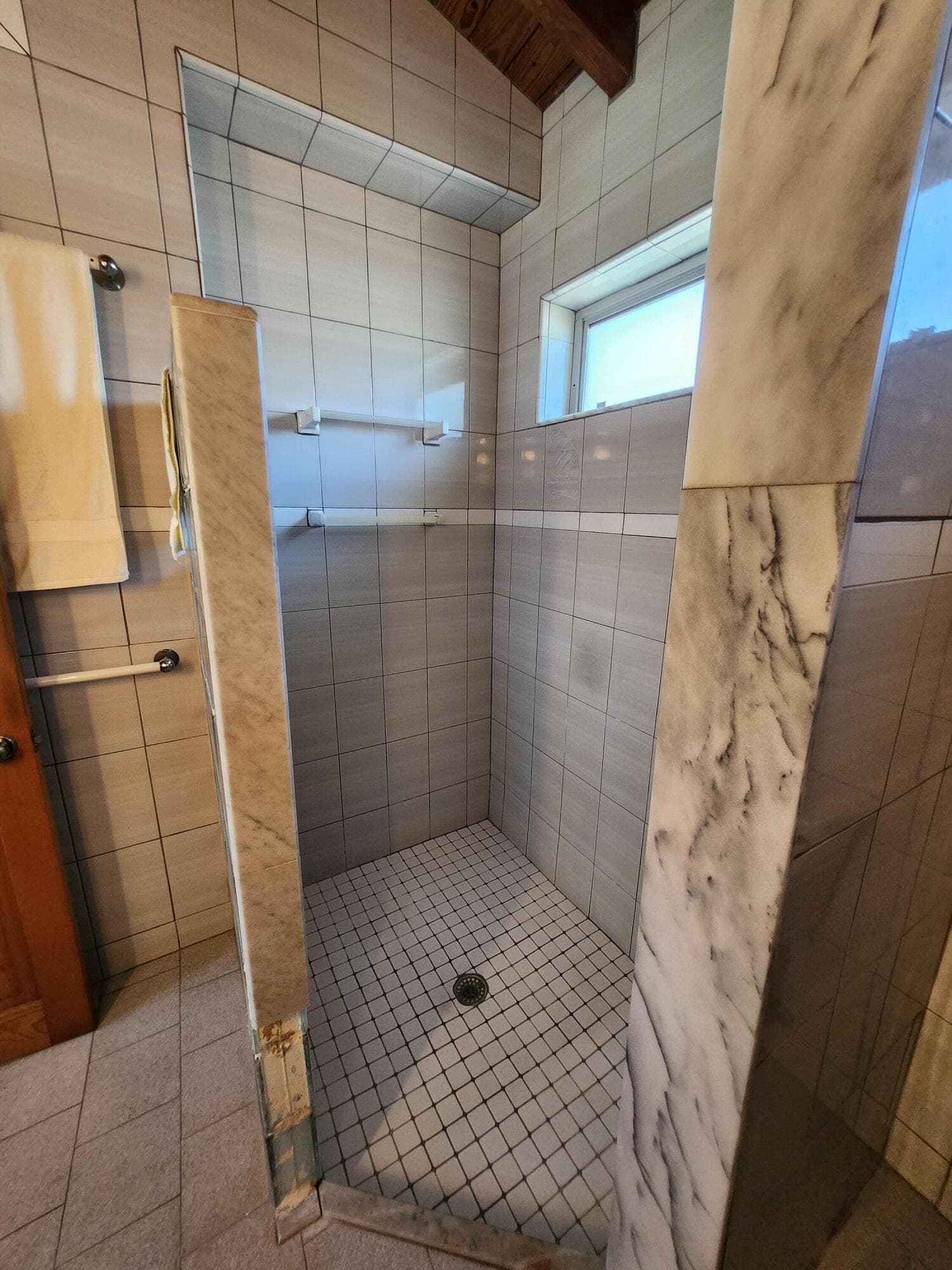 111 SE 7th Street, Pompano Beach, FL 33060 35