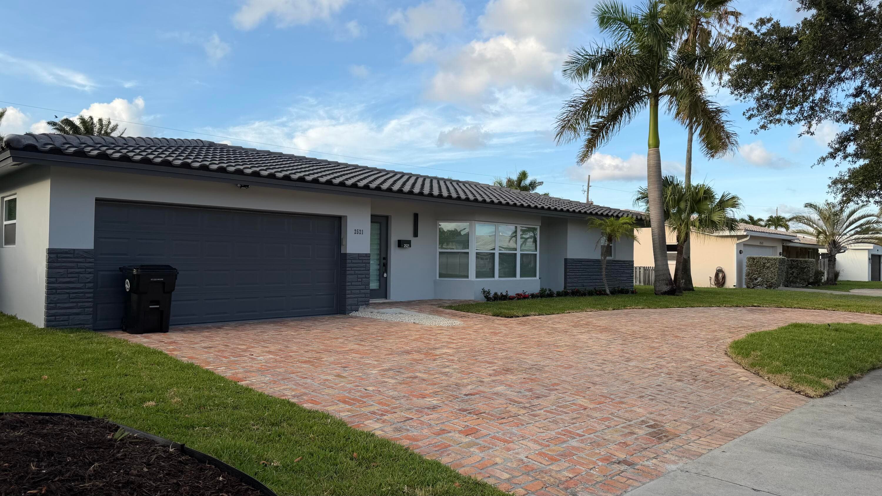 2521 NE 45th Street, Lighthouse Point, FL 33064 2