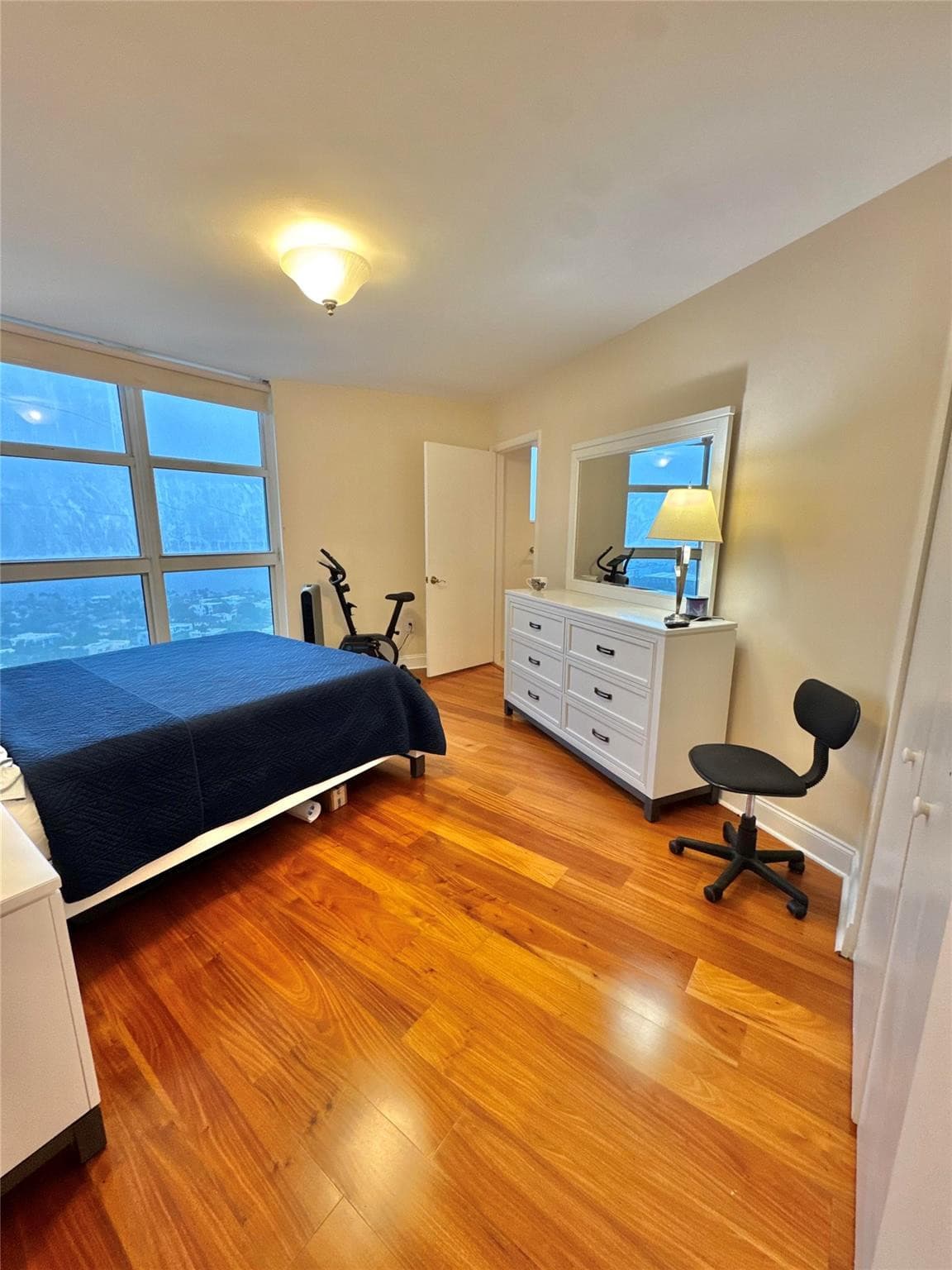 19111 Collins Avenue 2807, Sunny Isles Beach, FL 33160 27