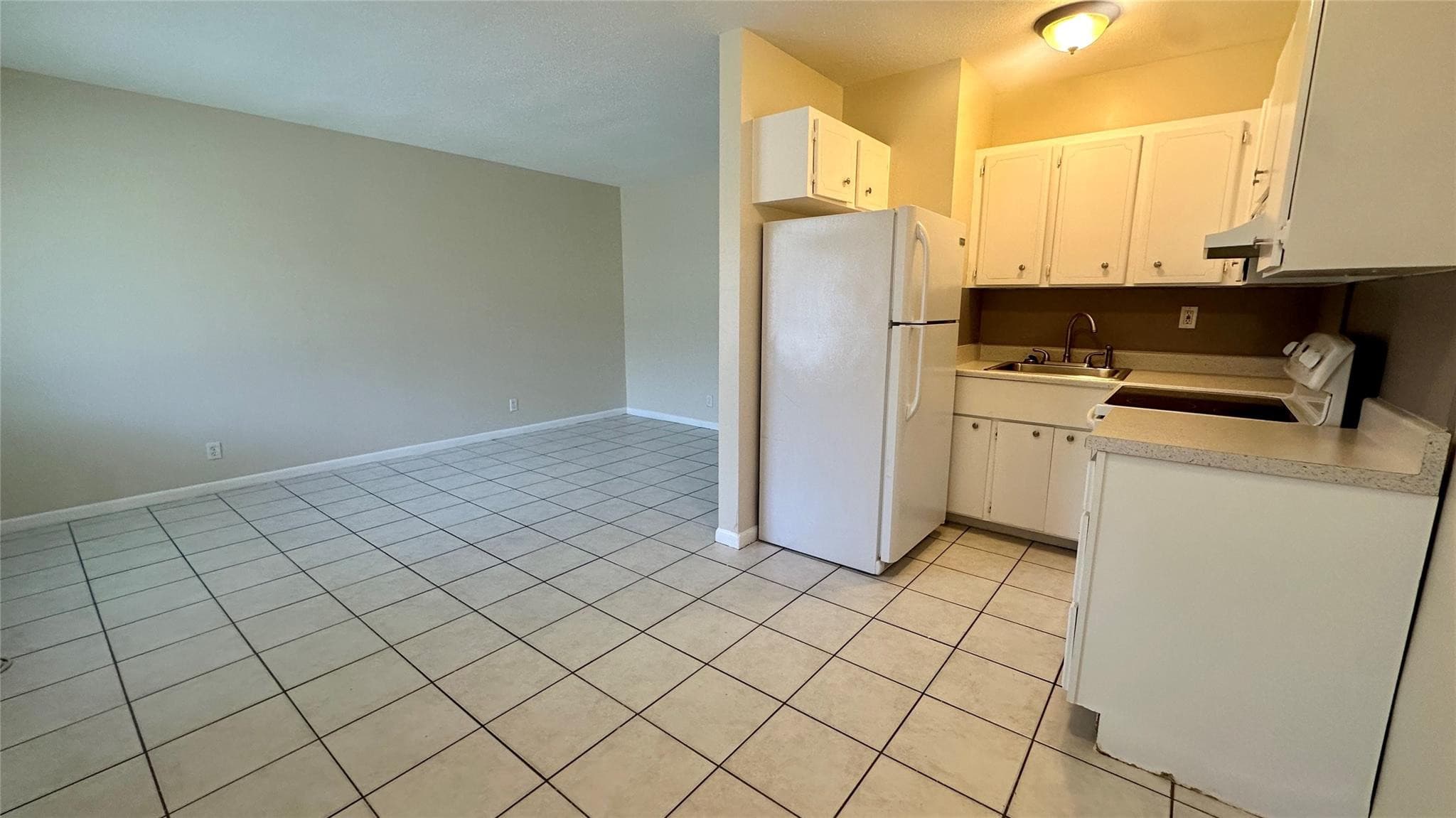 717 SE 16th Street 3, Fort Lauderdale, FL 33316 3