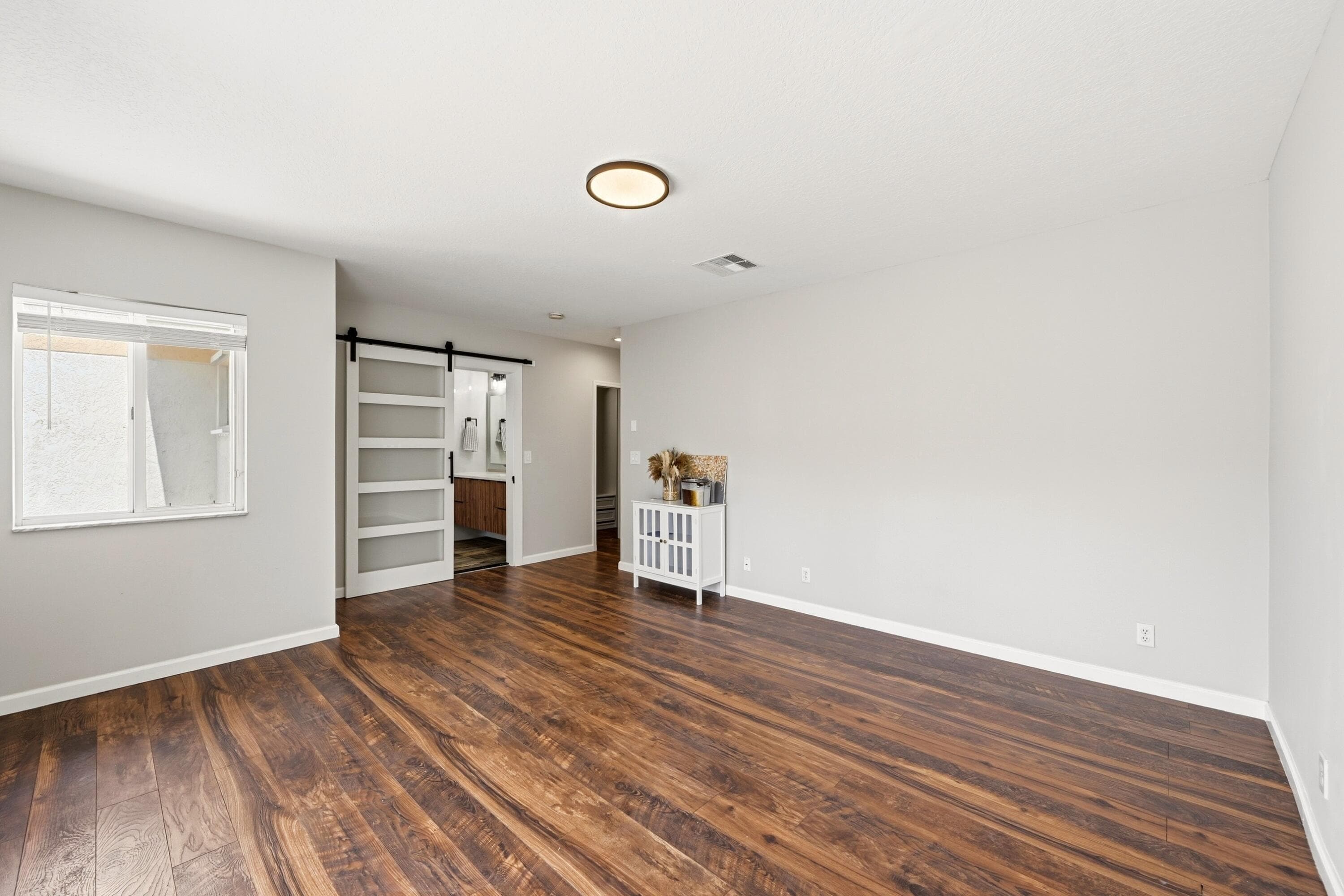 8464 Lagos De Campo Boulevard, Tamarac, FL 33321 33