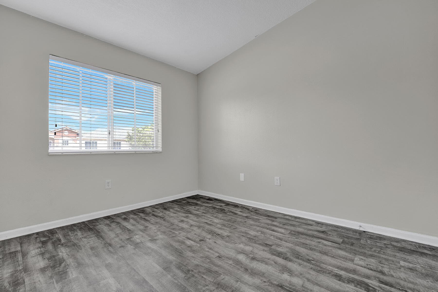 3790 N Jog Road 201, West Palm Beach, FL 33411 19