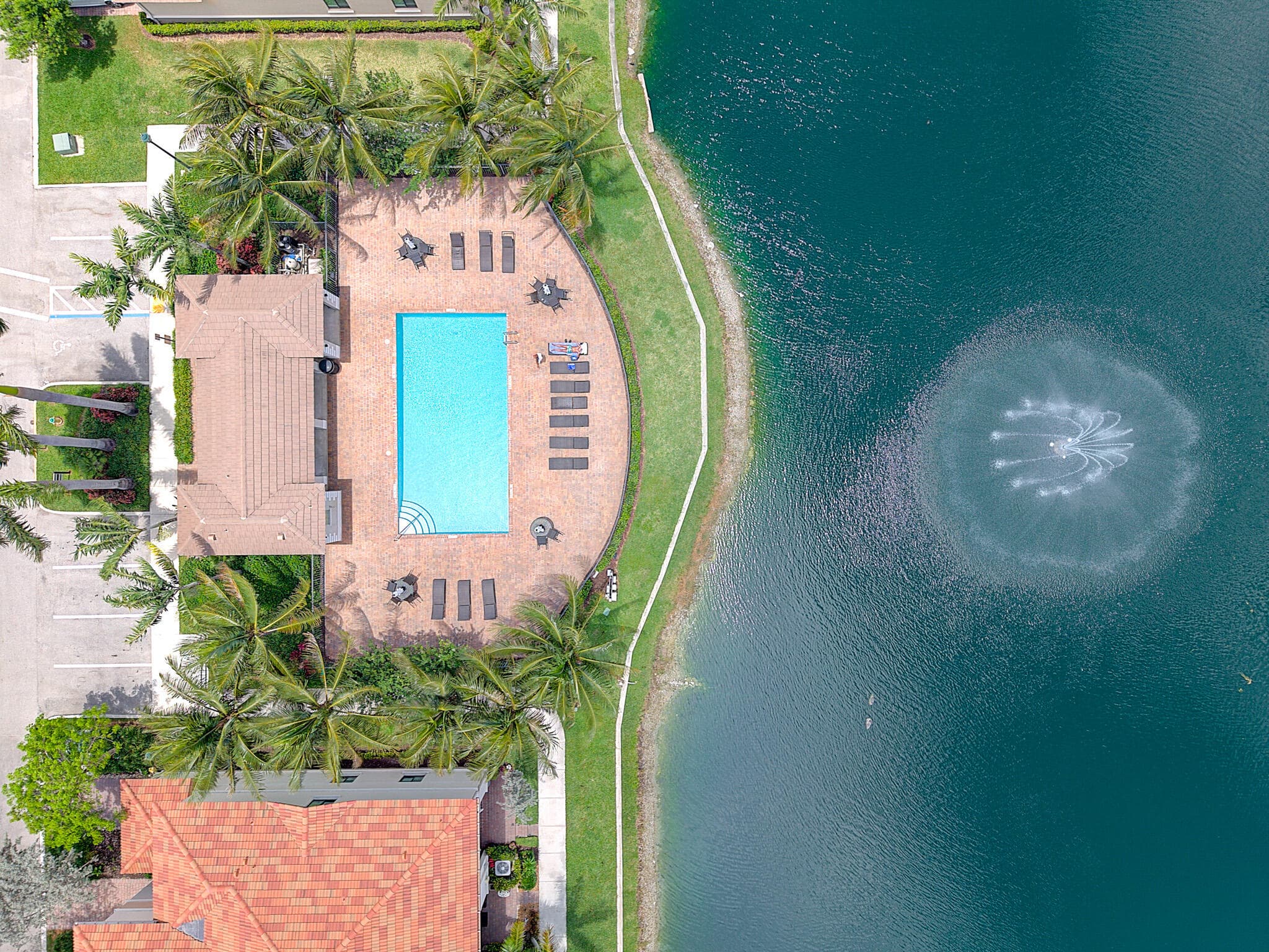 4236 N Dixie Highway 132, Oakland Park, FL 33334 34