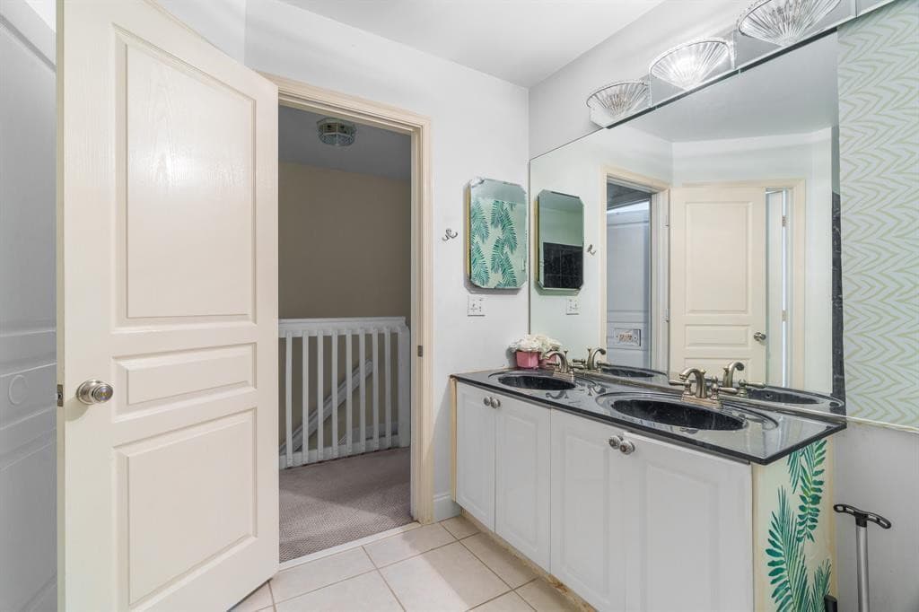 3168 SW 49th Street, Dania Beach, FL 33312 27