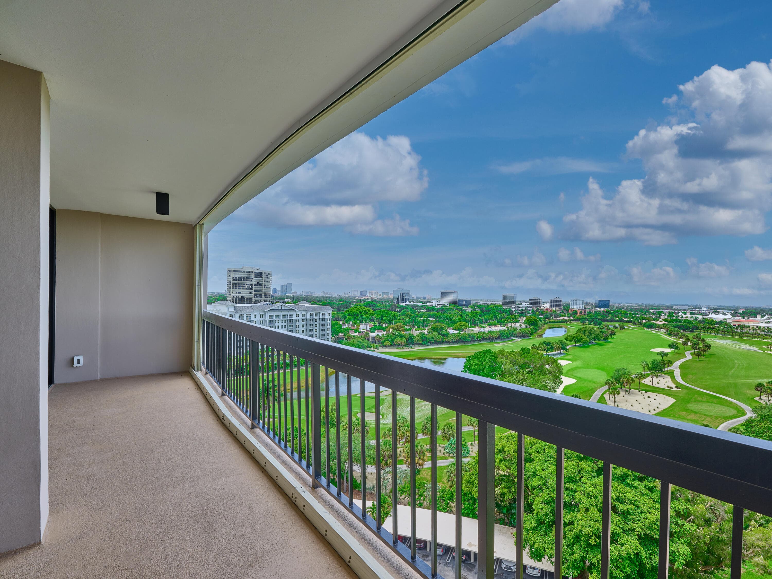 2425 Presidential Way 1405, West Palm Beach, FL 33401 24