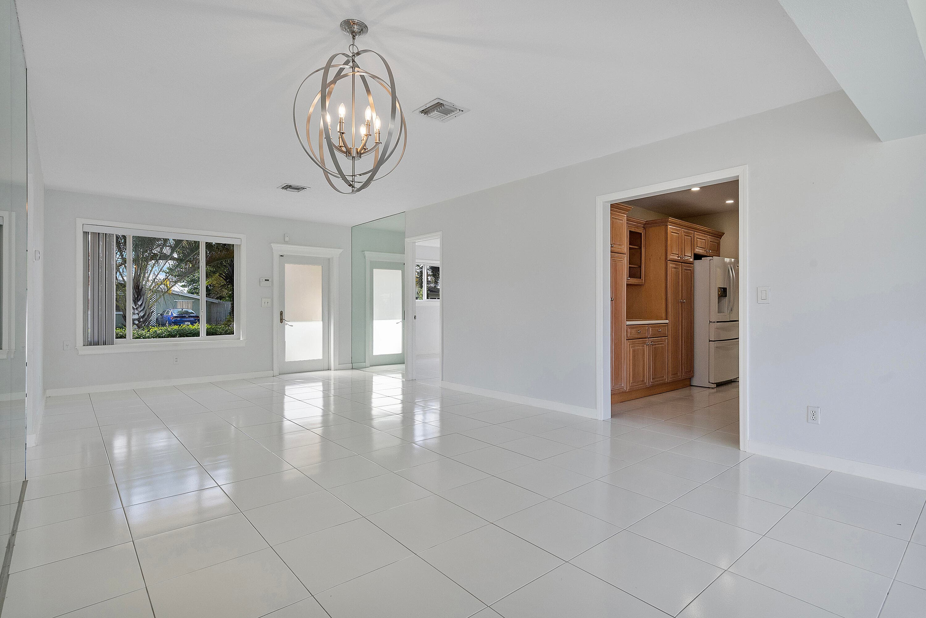 2475 NE 214th Street, Aventura, FL 33180 10