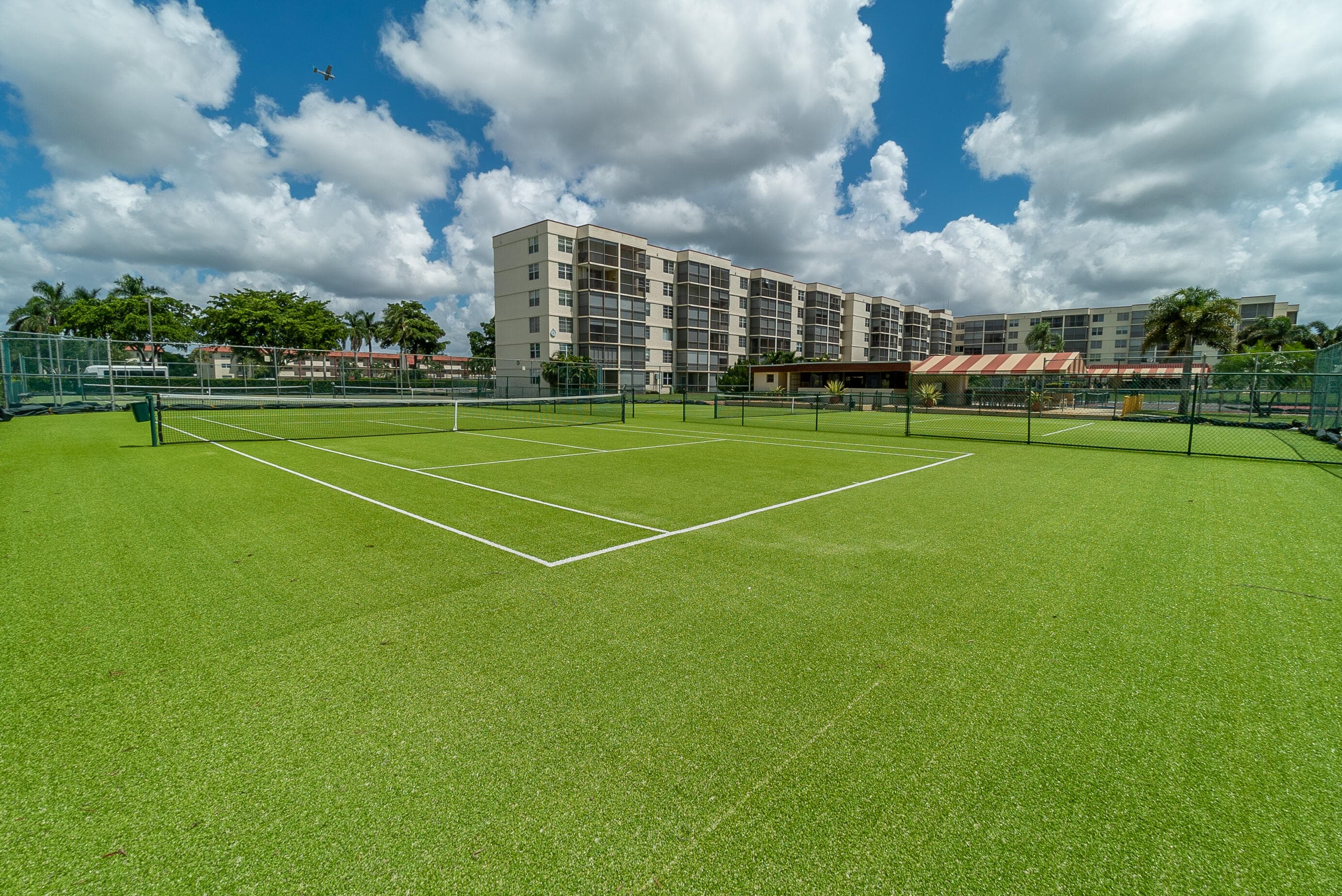 9523 N Hollybrook Lake Drive 103, Pembroke Pines, FL 33025 37