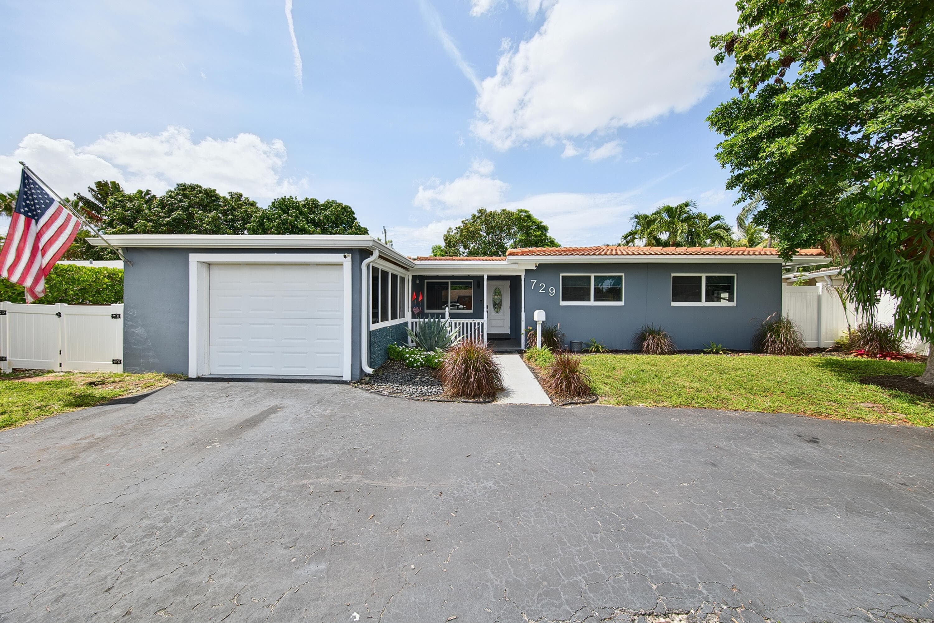 729 NW 29th Court, Wilton Manors, FL 33311 2