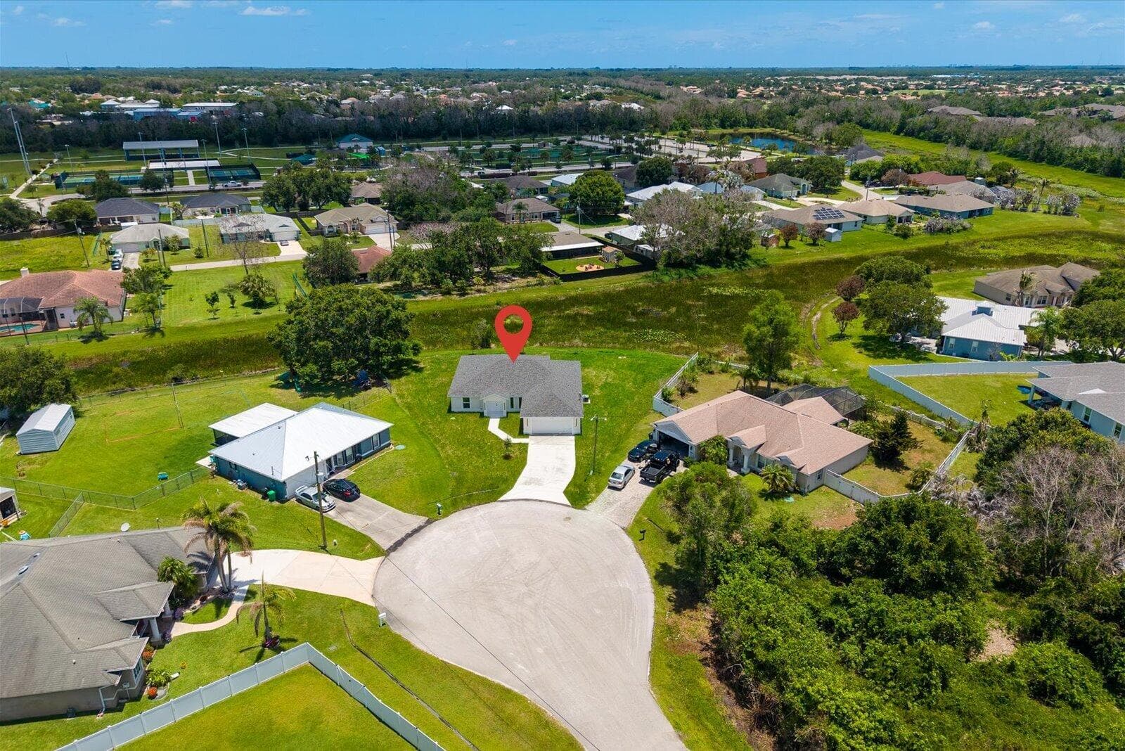 5315 NW Nail Court, Port St. Lucie, FL 34986 4