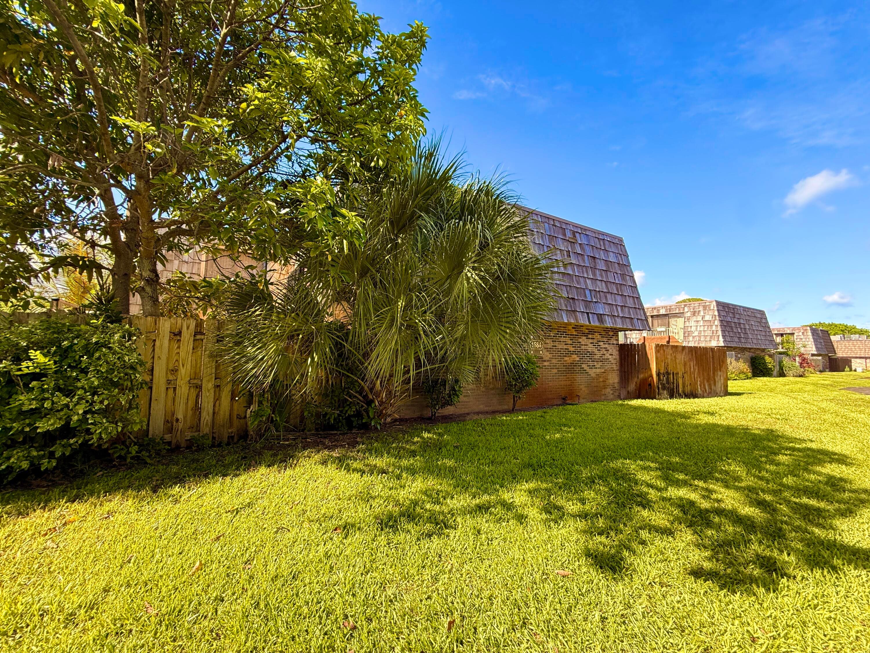 1684 Forest Lakes Circle A, West Palm Beach, FL 33406 4