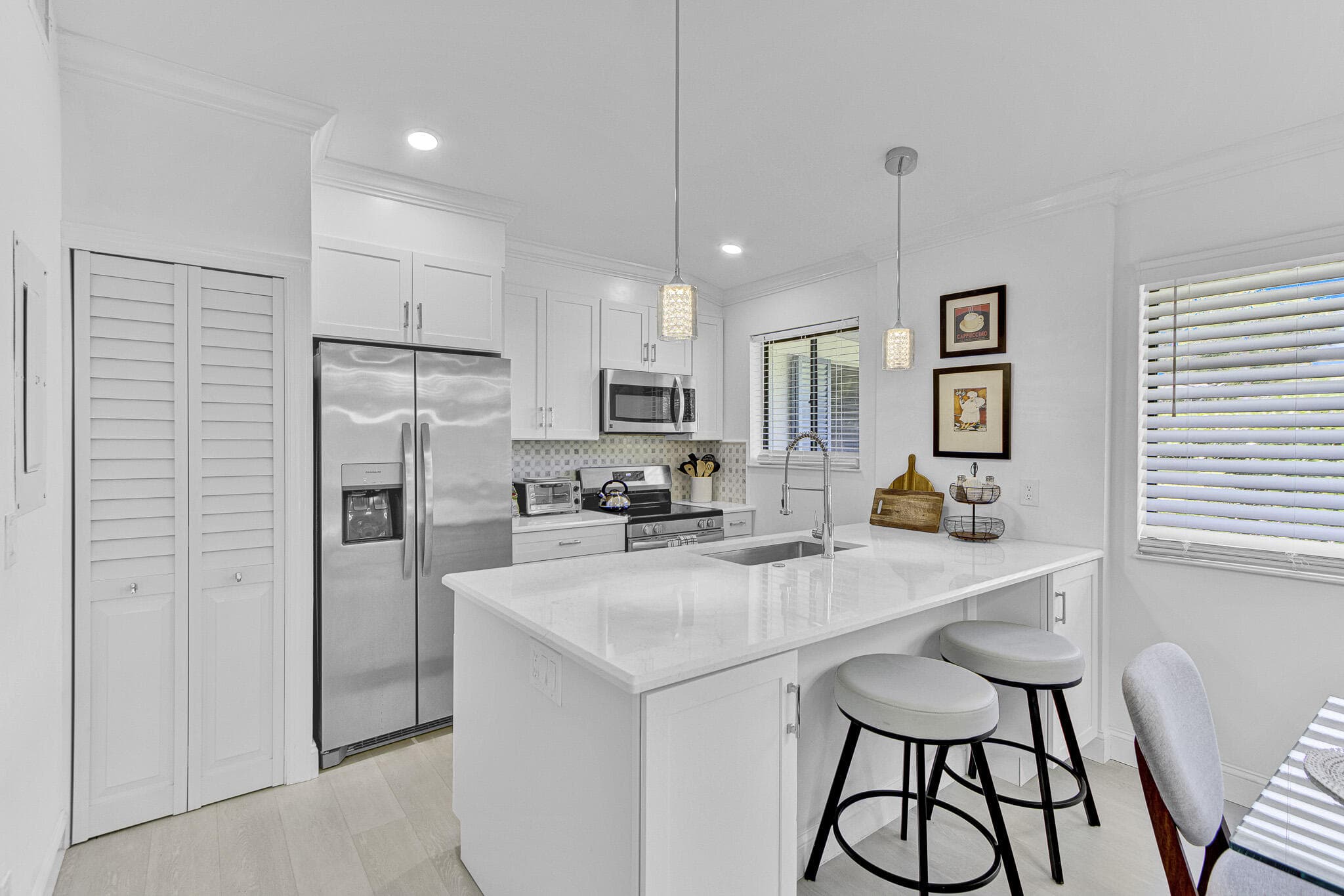 106 Club Drive, Palm Beach Gardens, FL 33418 3