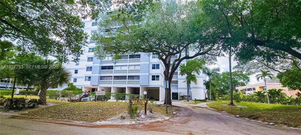 3301 Spanish Moss Terrace 219, Lauderhill, FL 33319
