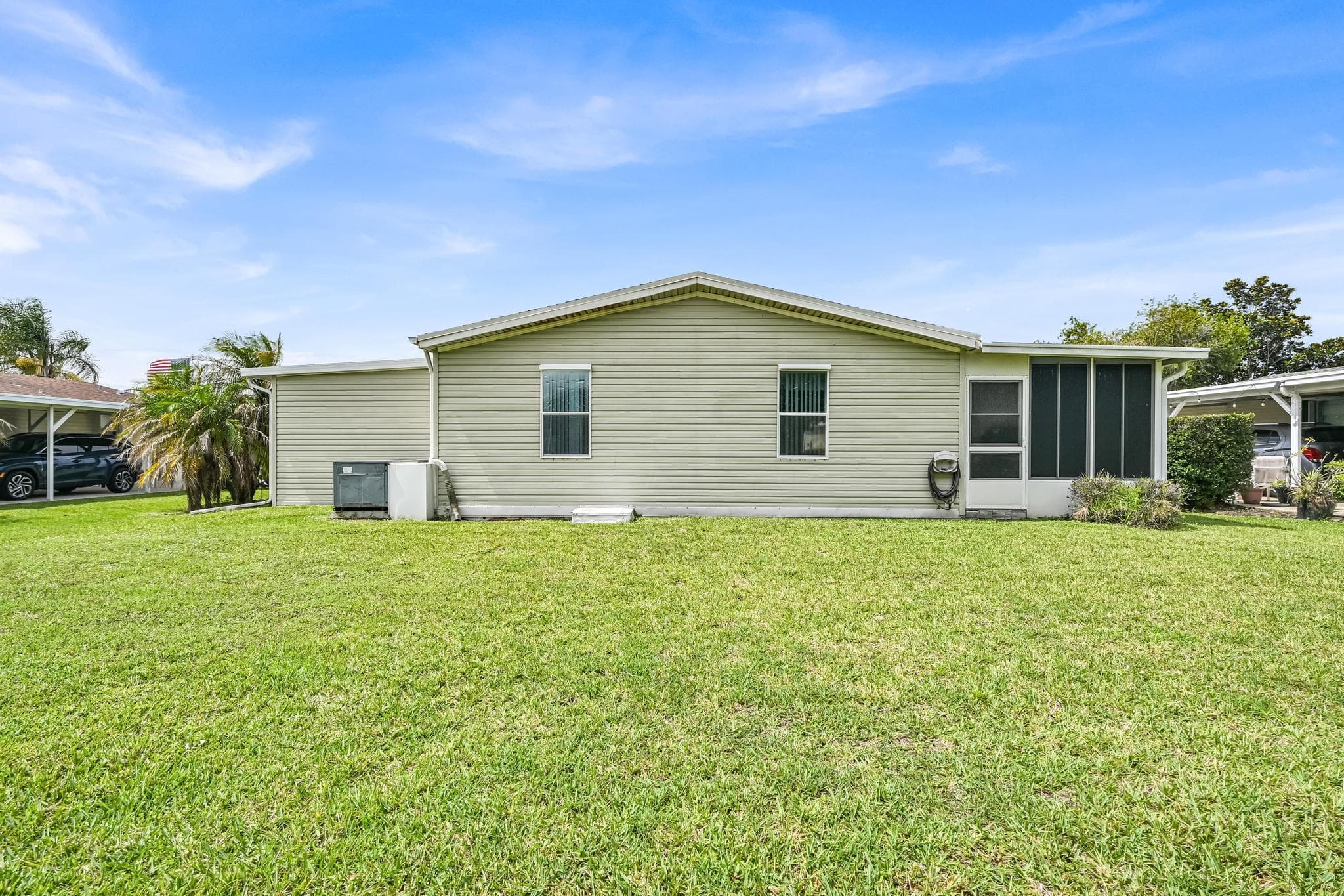8029 Long Drive, Port St. Lucie, FL 34952 26