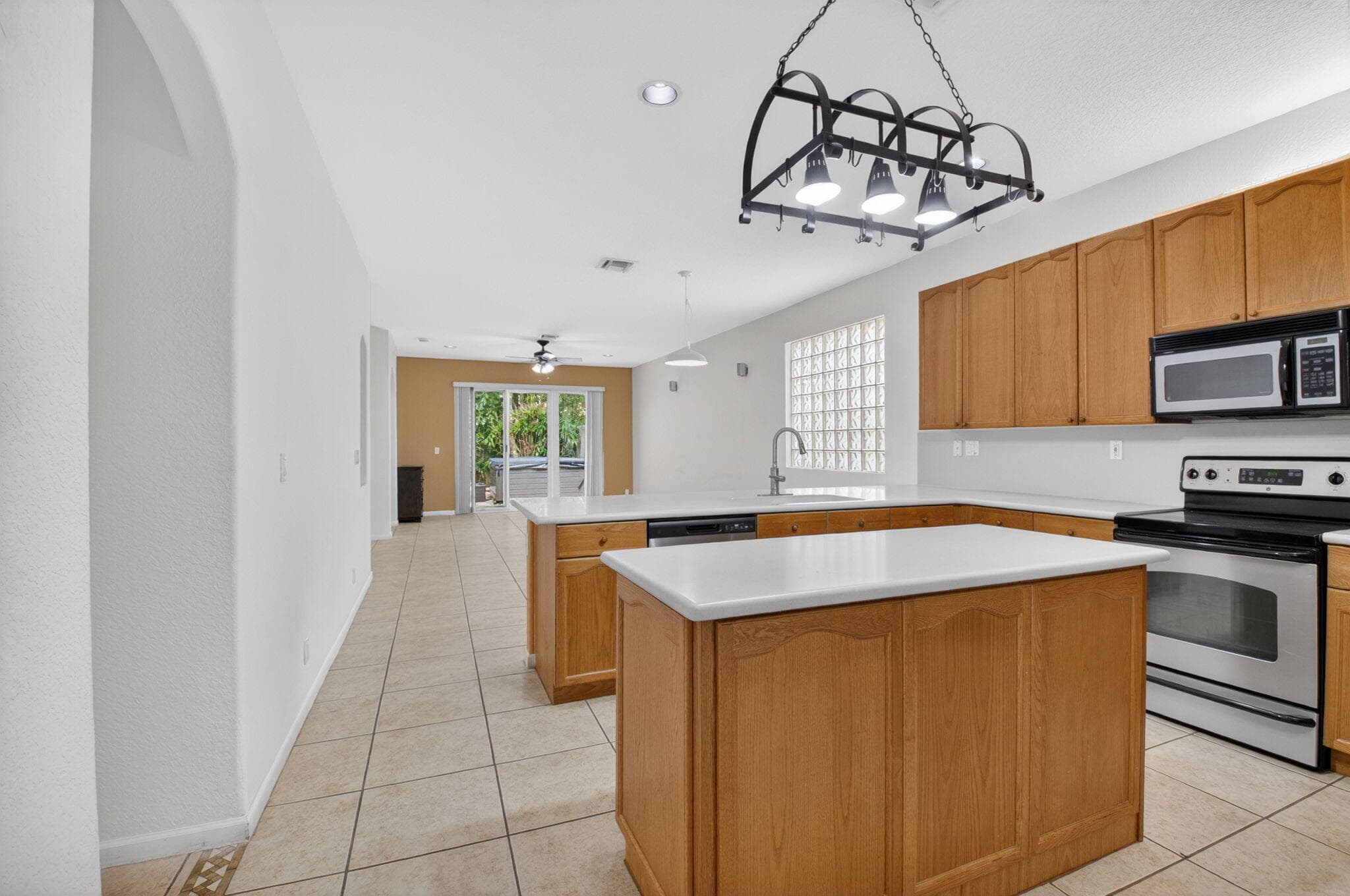 5049 Sancerre Circle, Lake Worth, FL 33463 2