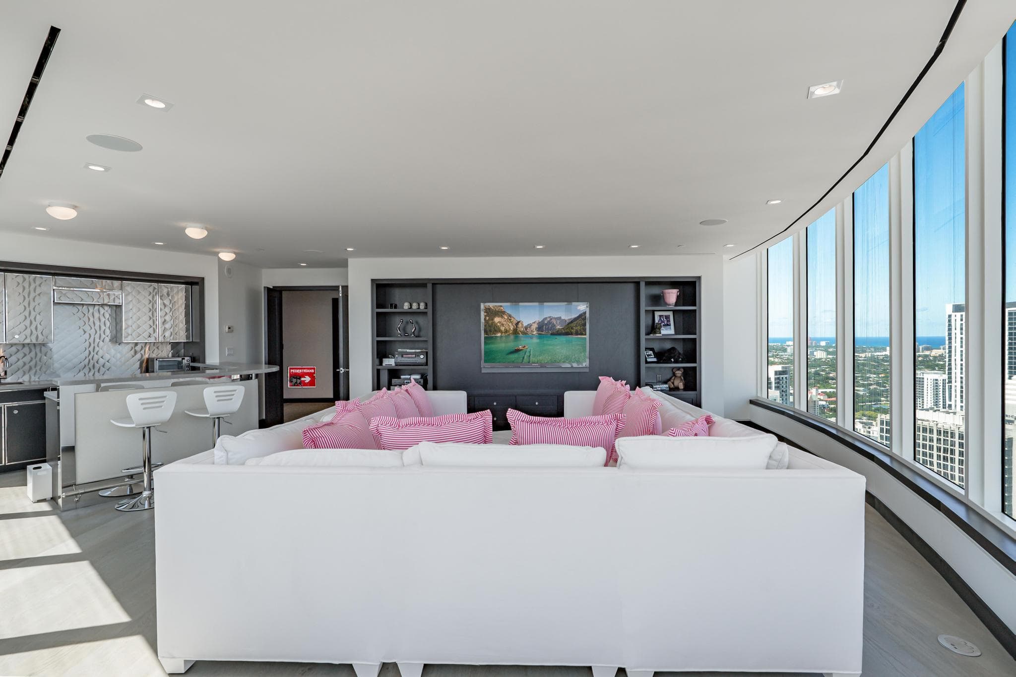 333 Las Olas Way 4206, Fort Lauderdale, FL 33301 44