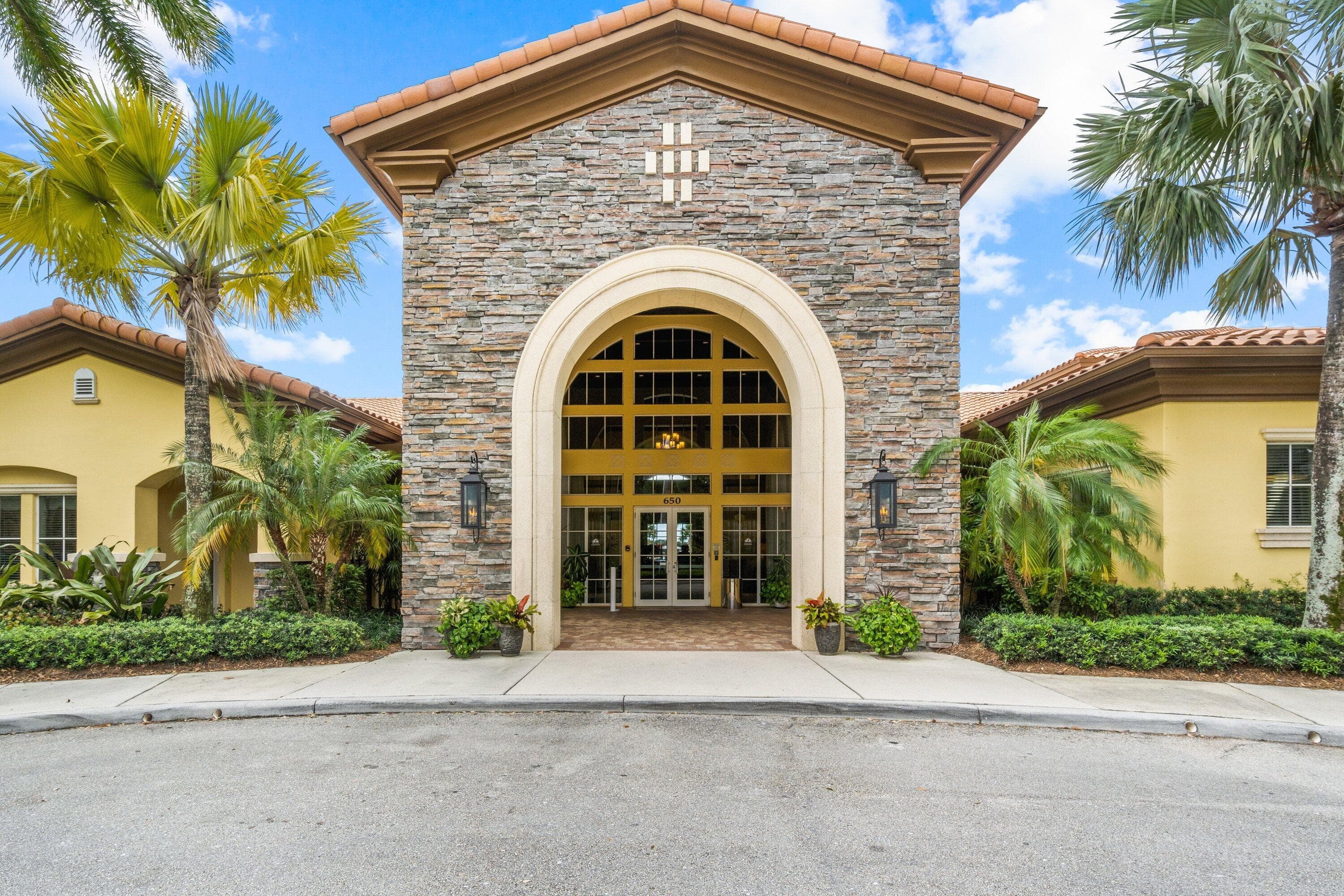 179 Evergrene Parkway, Palm Beach Gardens, FL 33410 32