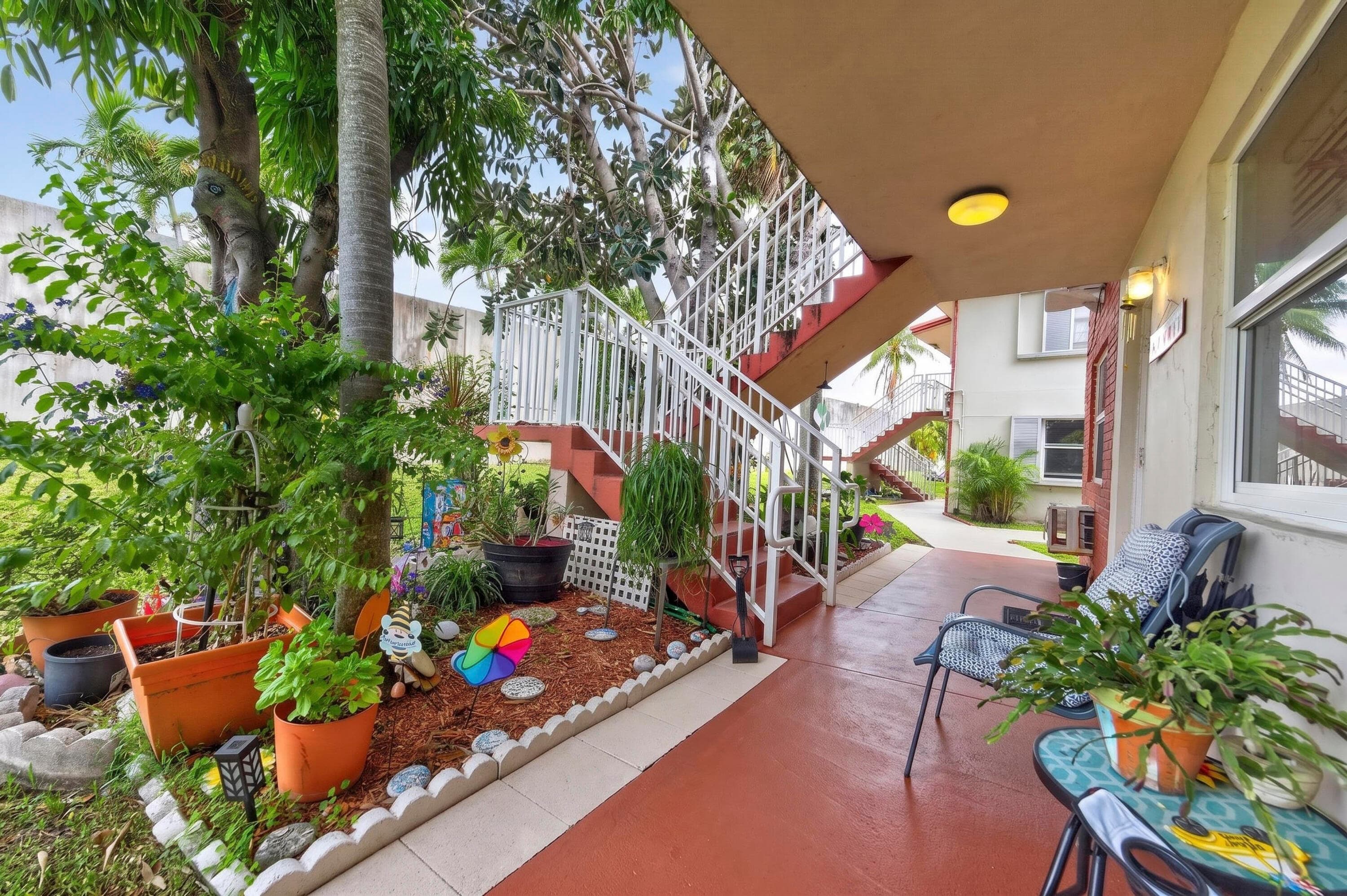 2918 Funston Street 35b, Hollywood, FL 33020 11
