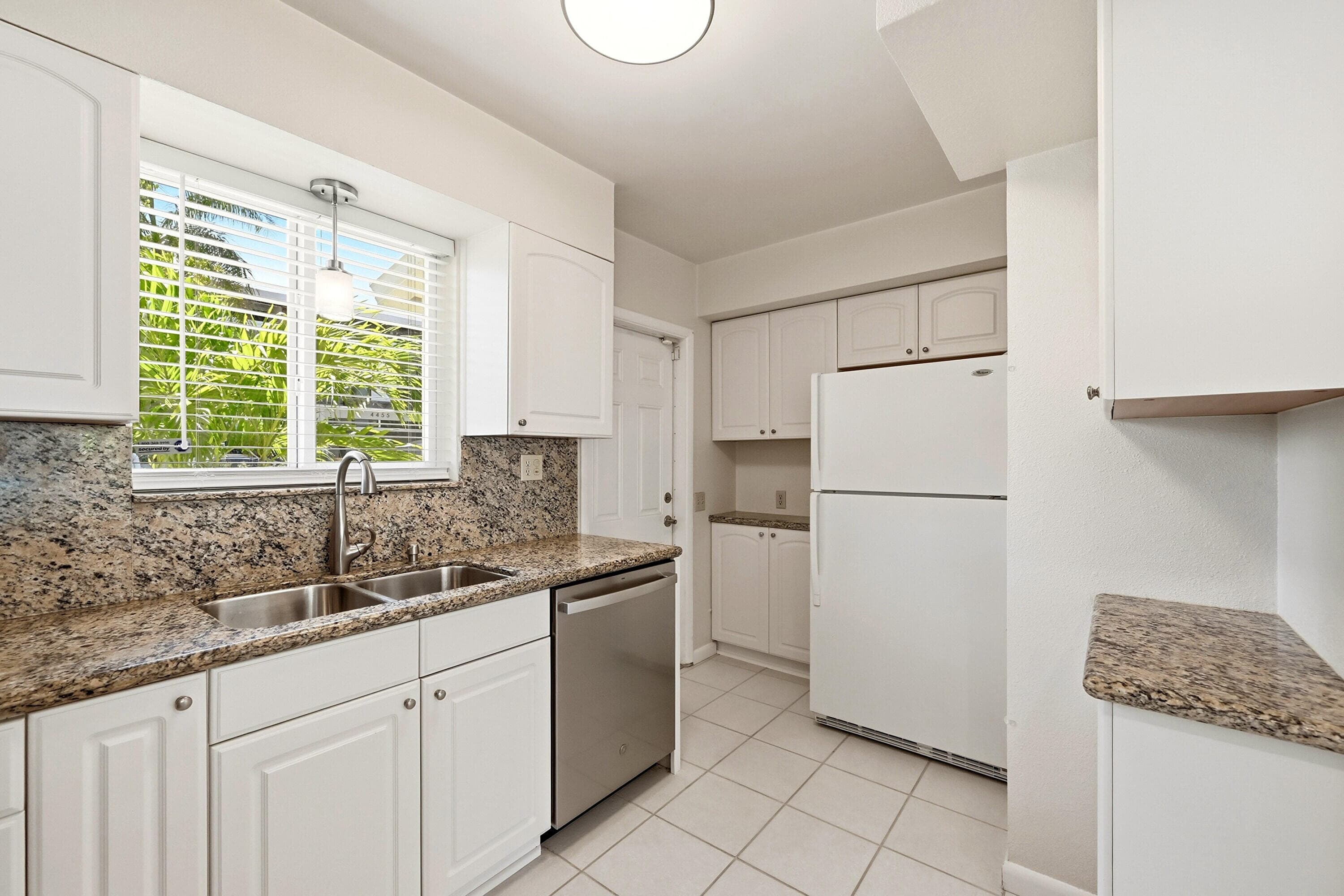 4454 W Tradewinds Avenue W, Lauderdale-By-The-Sea, FL 33308 13