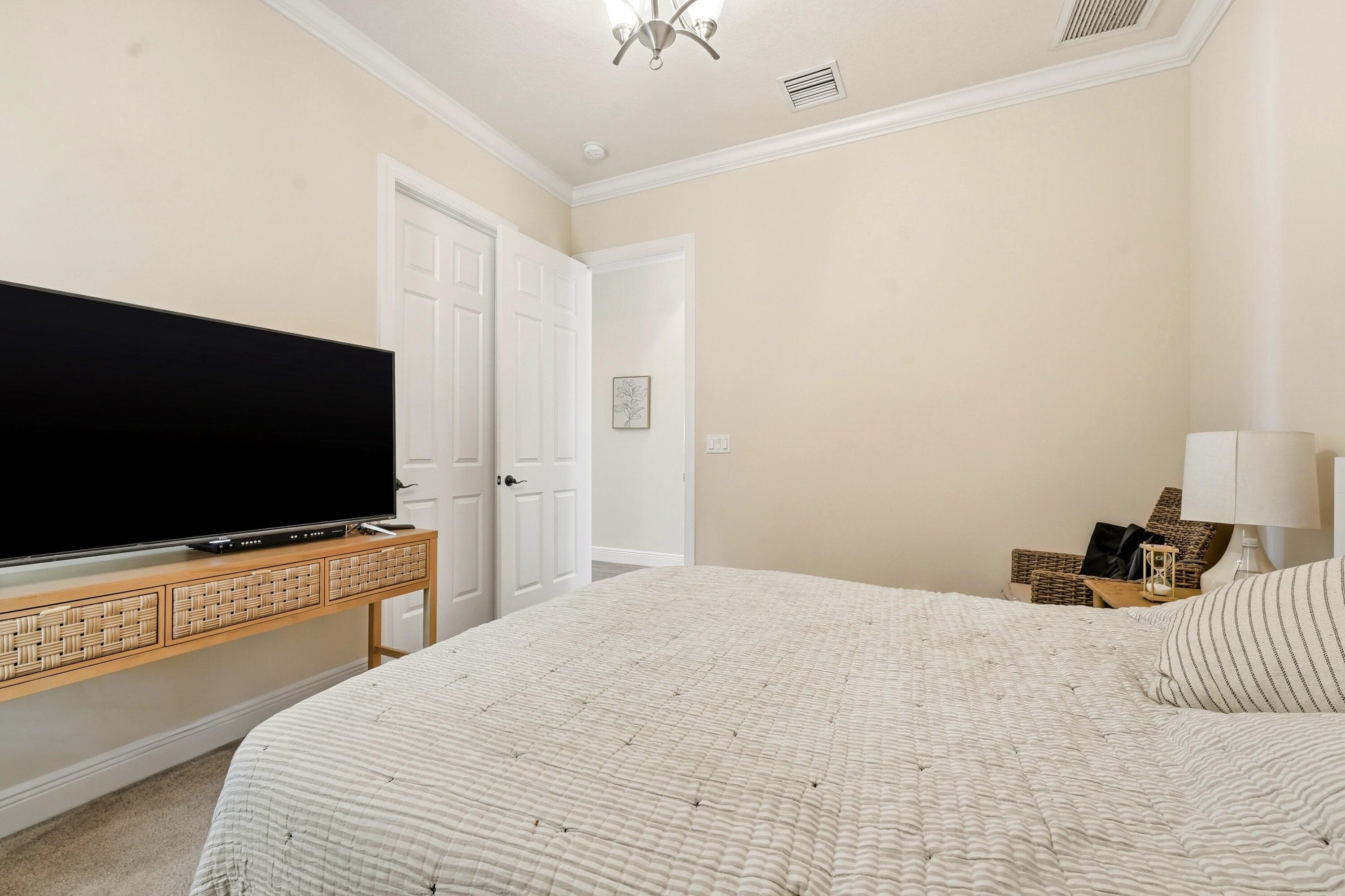 851 Edgebrook Lane, West Palm Beach, FL 33411 23