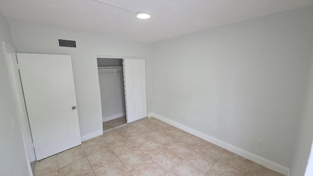 2250 NW 183rd Street 1, Miami Gardens, FL 33056 12