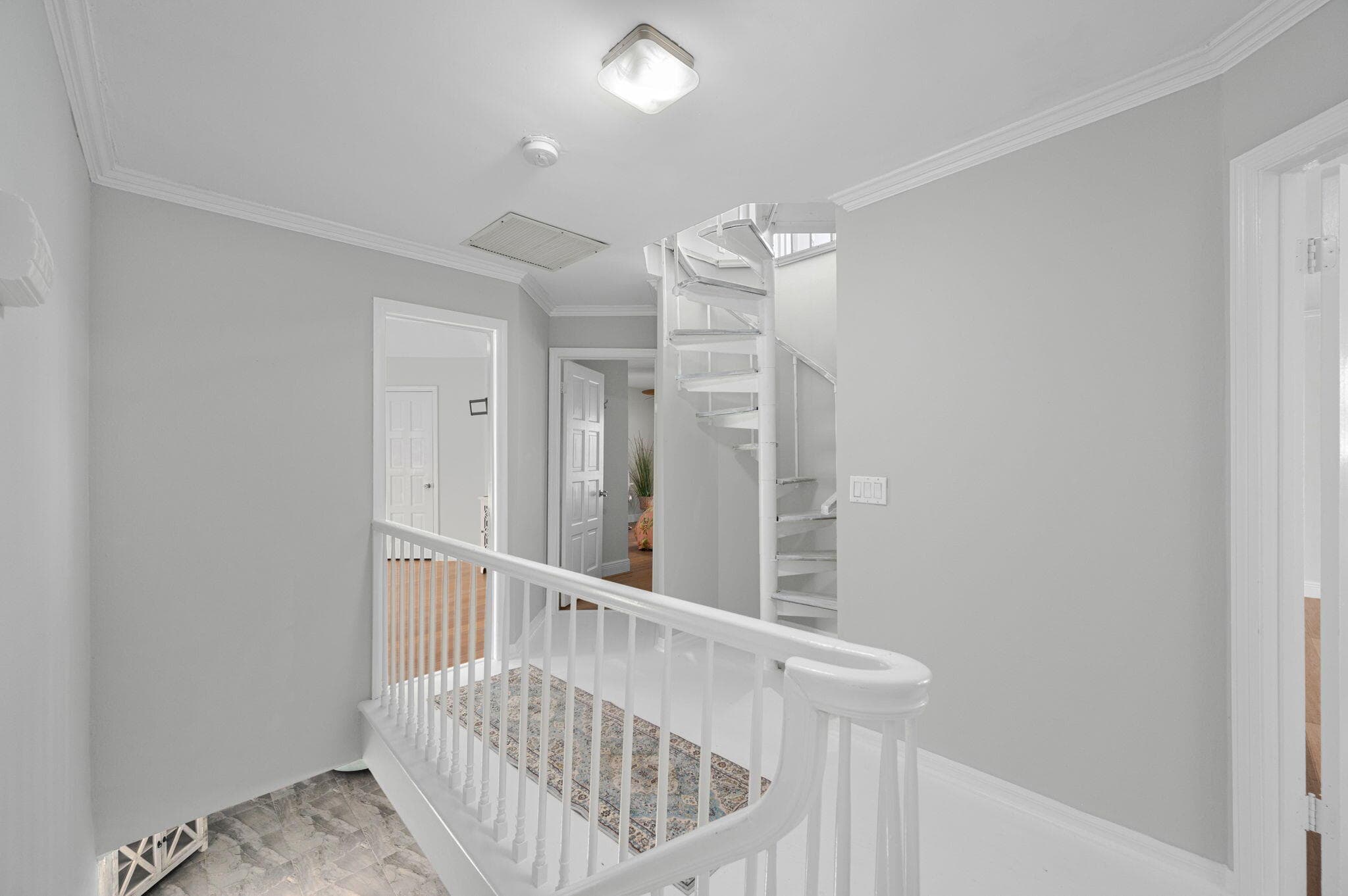 121 Queen Eugenia Court, Hutchinson Island, FL 34949 25