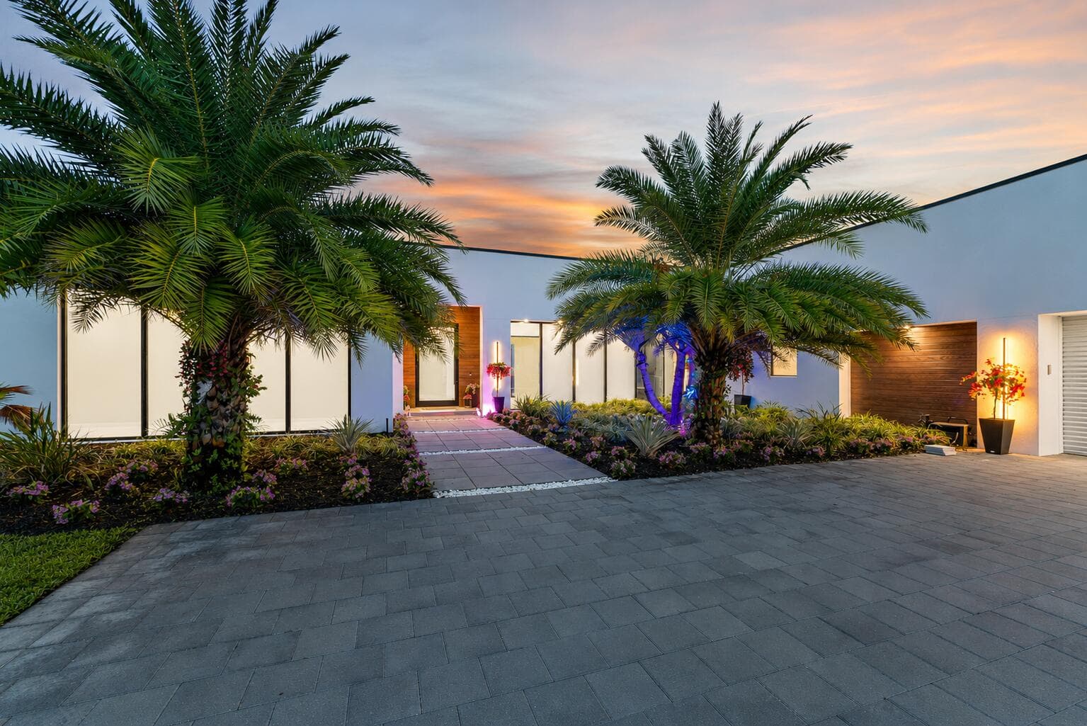 9741 SE Gomez Avenue, Hobe Sound, FL 33455 6