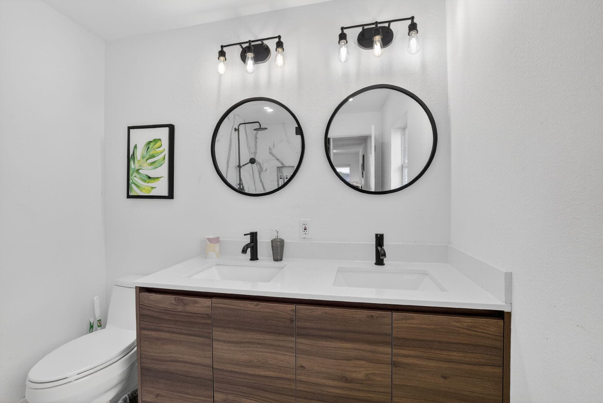 4601 NE 4th Avenue, Fort Lauderdale, FL 33334 21