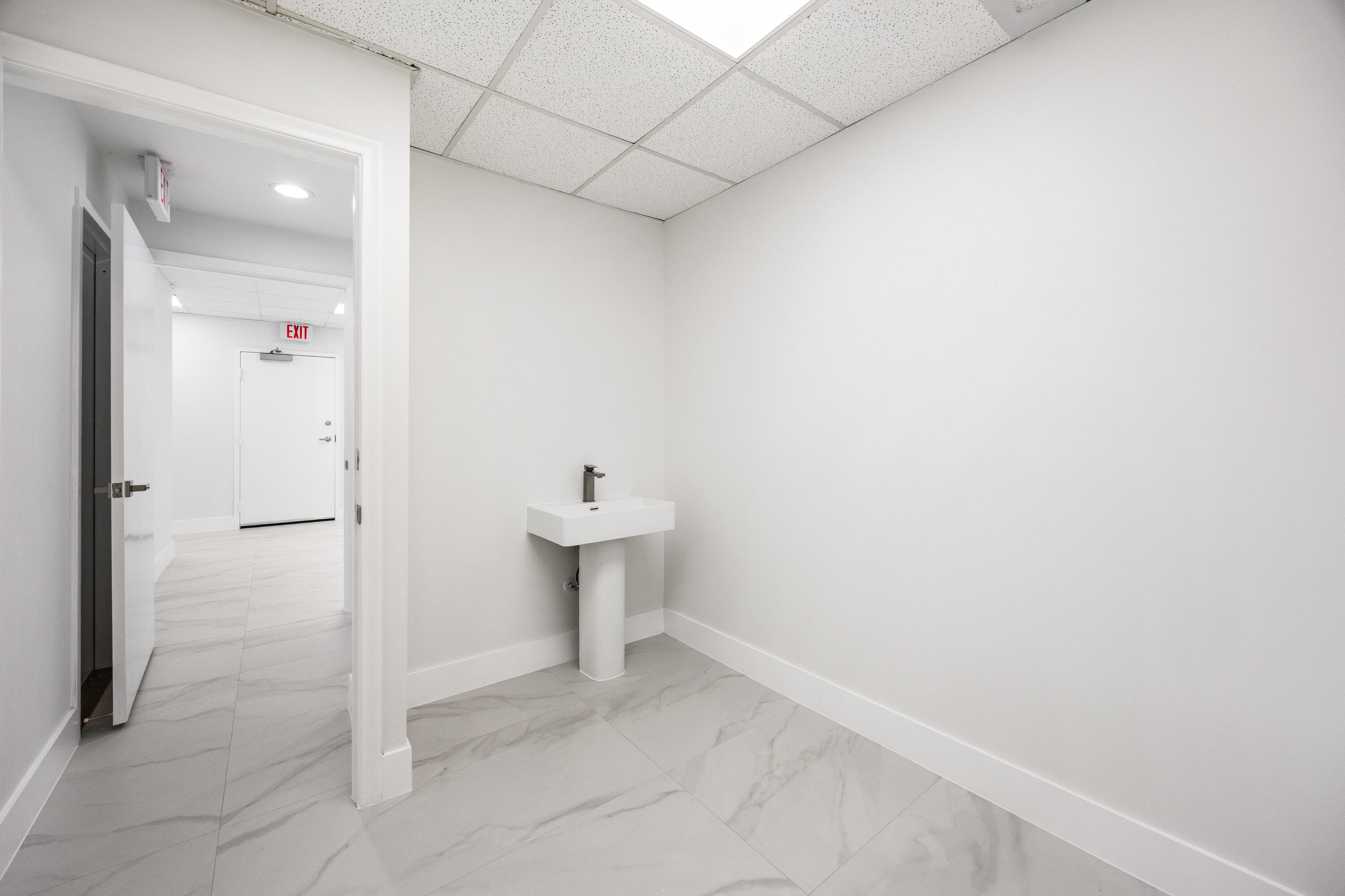 150 NW 70th Avenue 04, Plantation, FL 33317 10