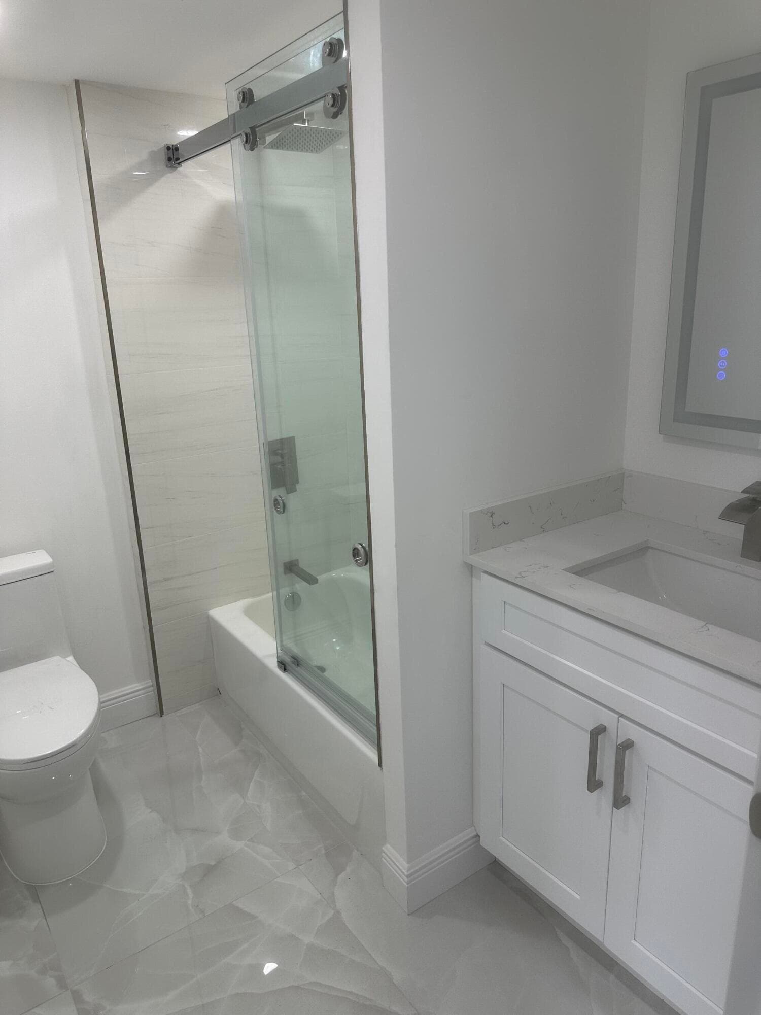 1 Royal Palm Way 101, Boca Raton, FL 33432 17