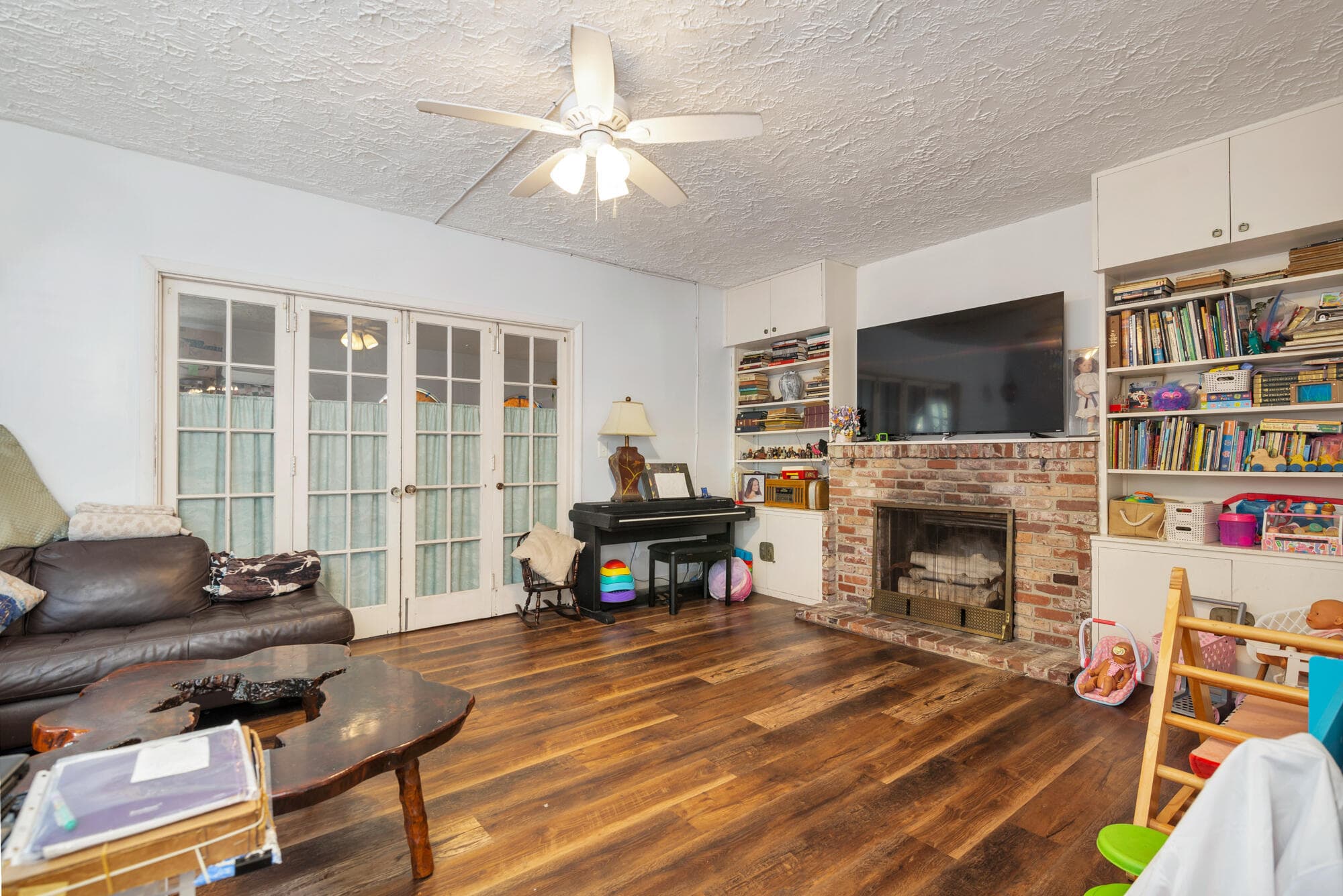 821 Omar Road, West Palm Beach, FL 33405 5
