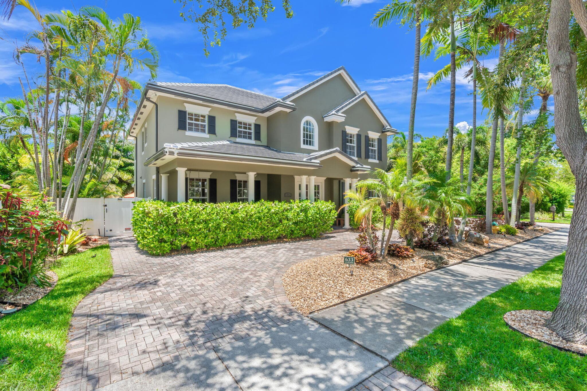 633 NE 20th Street, Wilton Manors, FL 33305 8