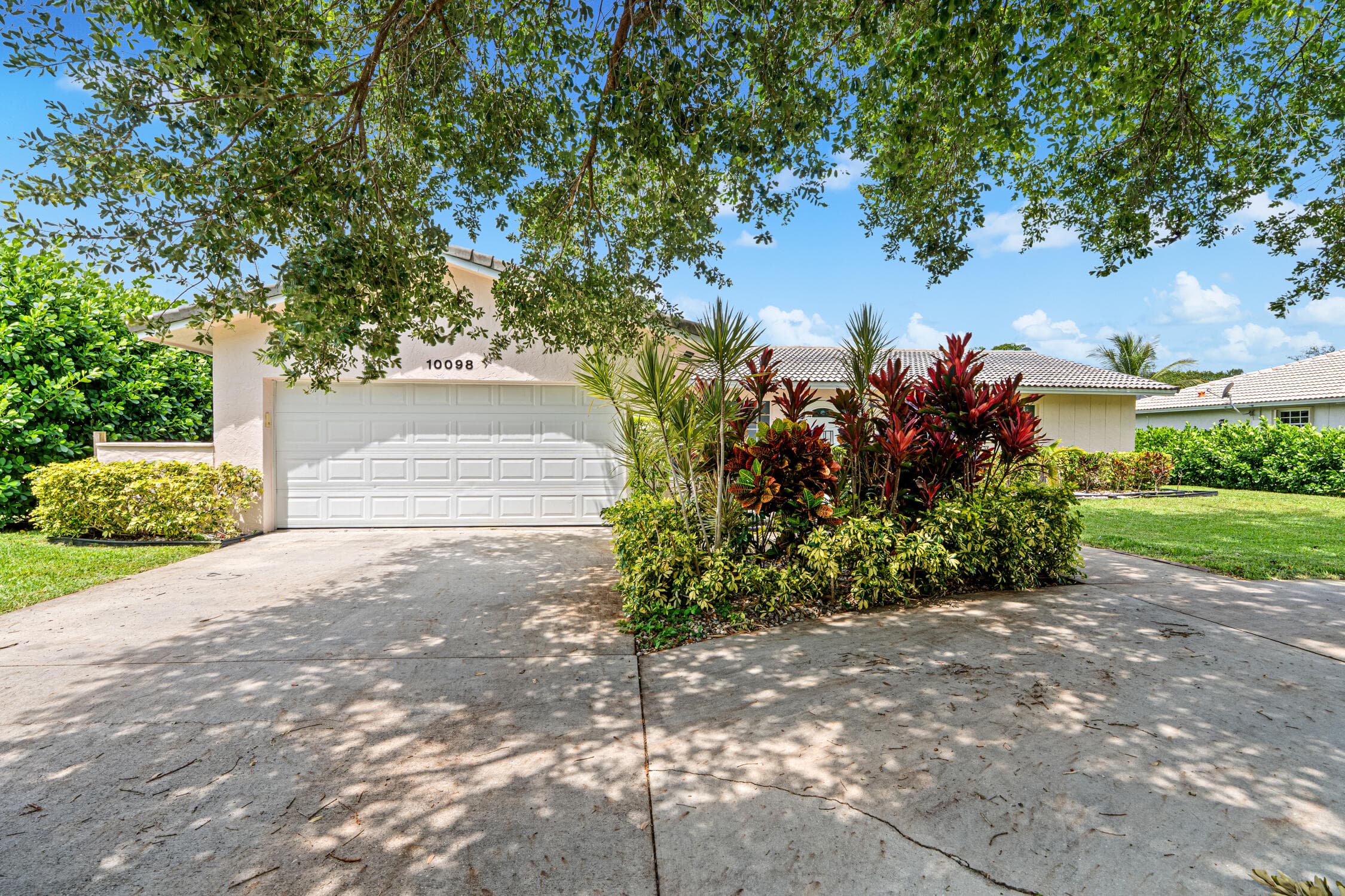 10098 Ramblewood Drive, Coral Springs, FL 33071 28
