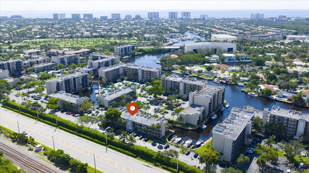 16 Royal Palm Way 205, Boca Raton, FL 33432 39