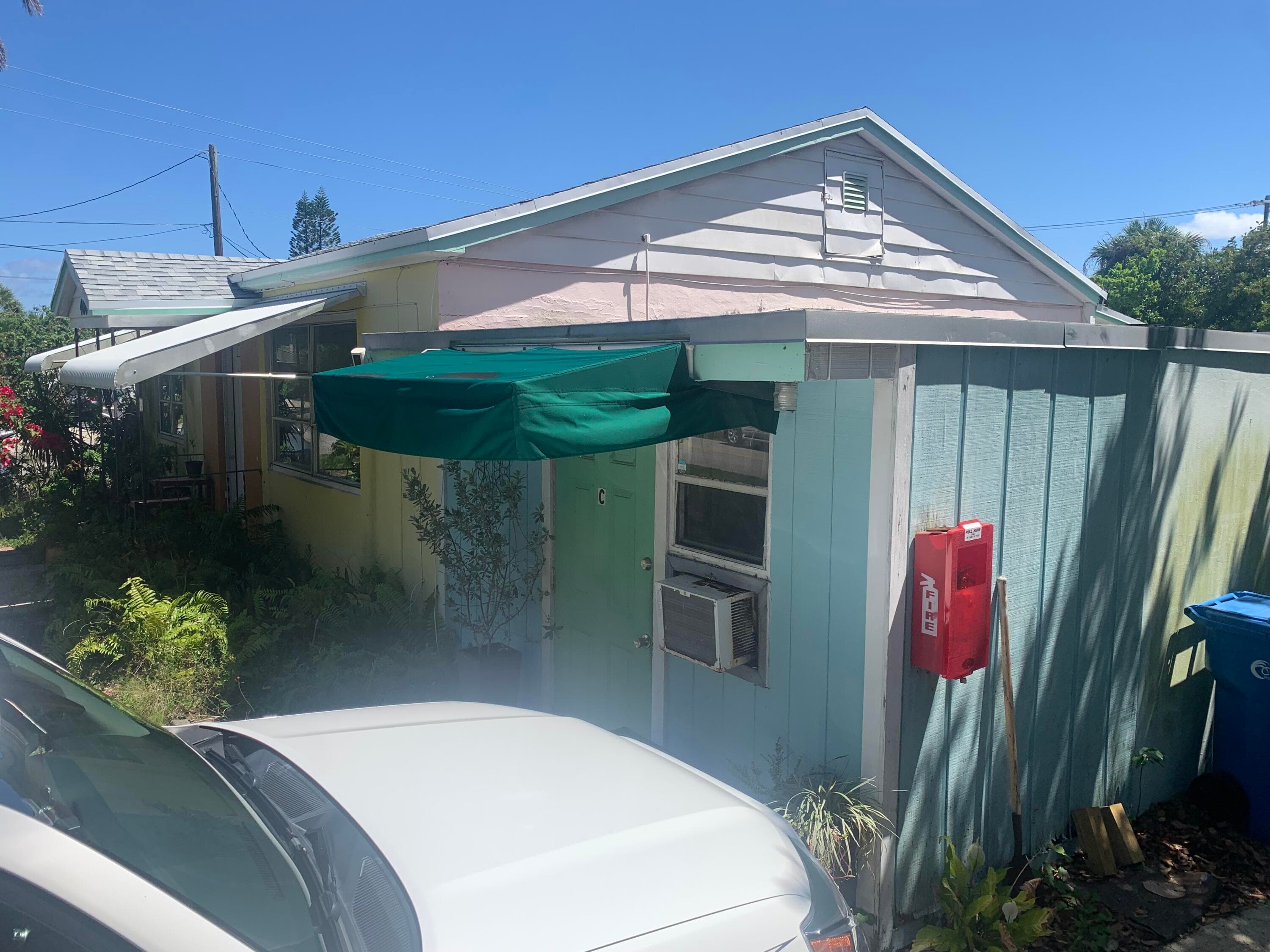 400 W Perry Street A,b,c,d, Lantana, FL 33462 16