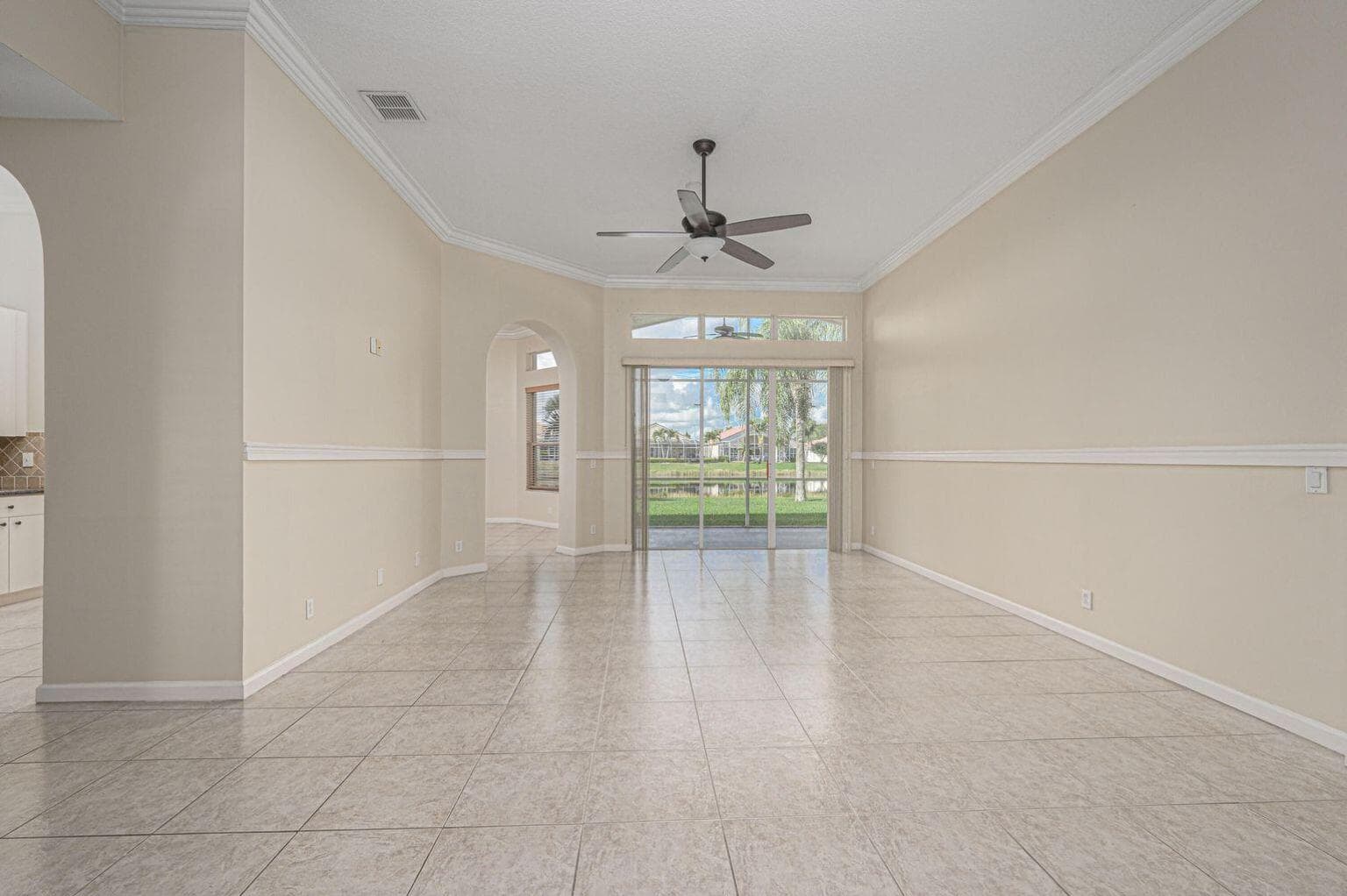 137 NW Magnolia Lakes Boulevard, Port St. Lucie, FL 34986 2