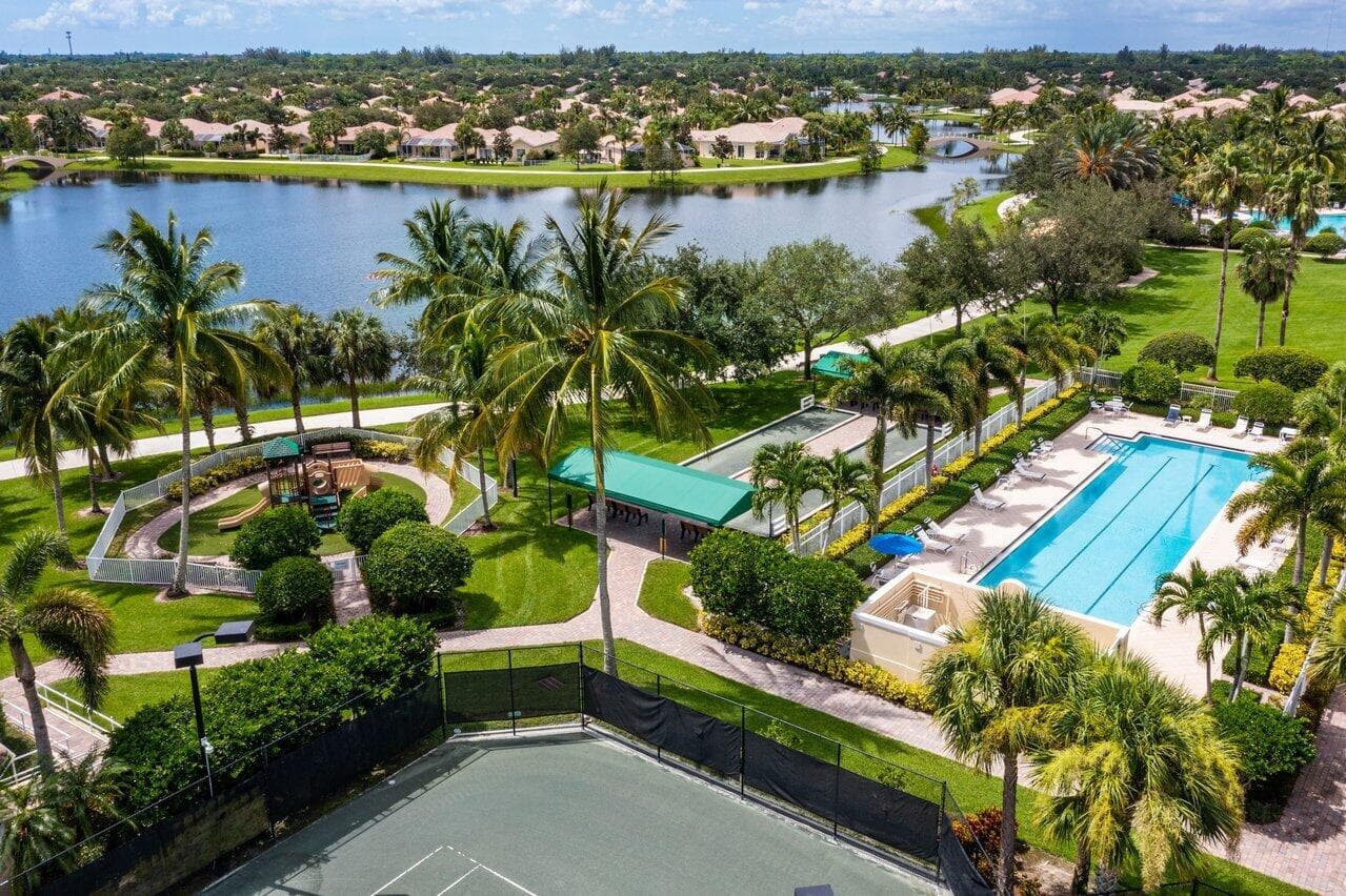 8413 Cozumel Lane, Wellington, FL 33414 38